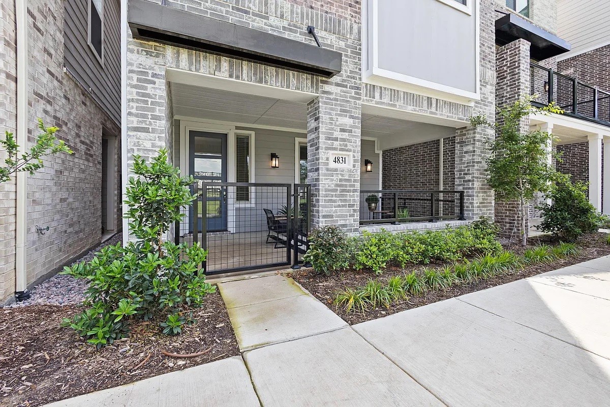 4831 Aldenbury Street Dallas TX 75228