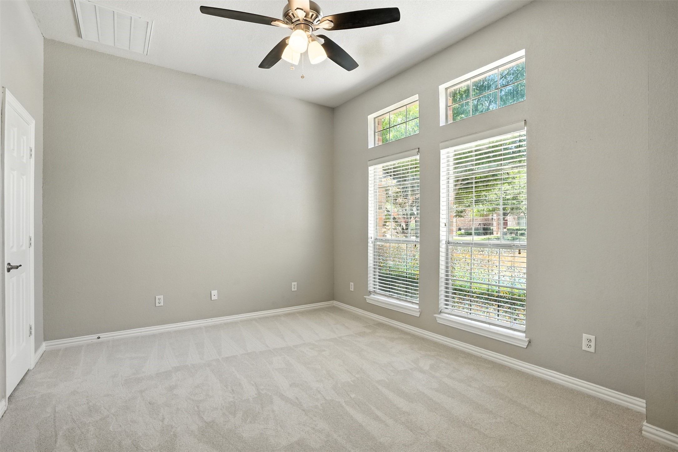 8220 Holliday Road Lantana TX 76226