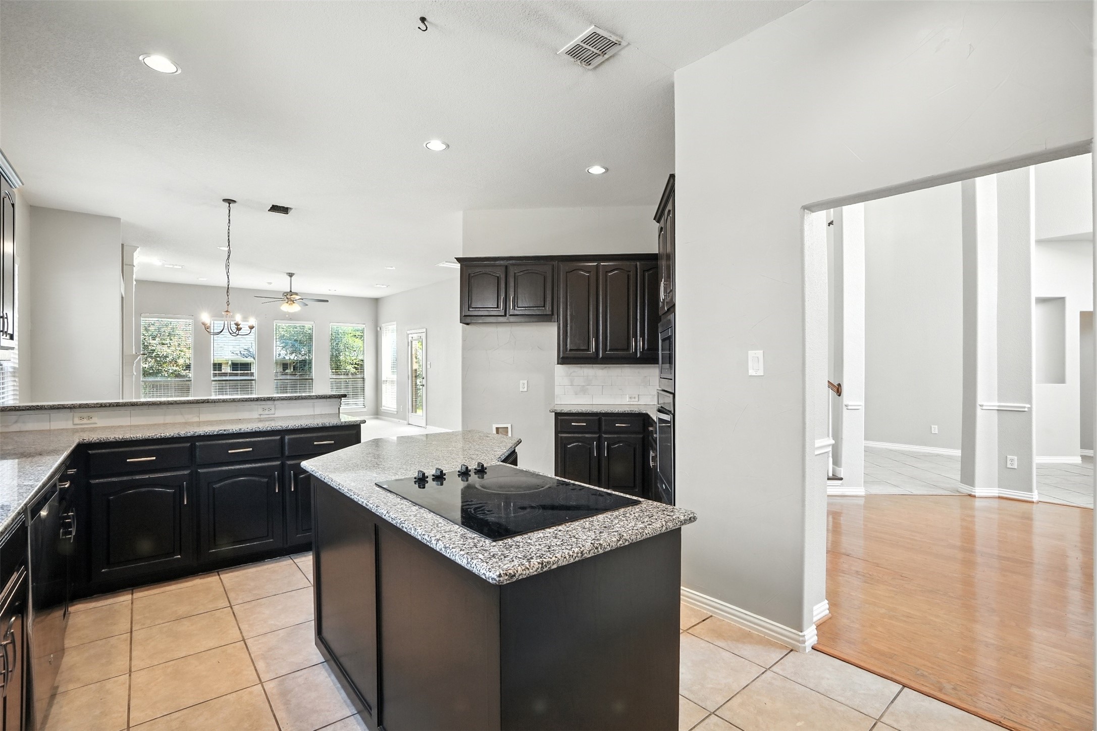 8220 Holliday Road Lantana TX 76226