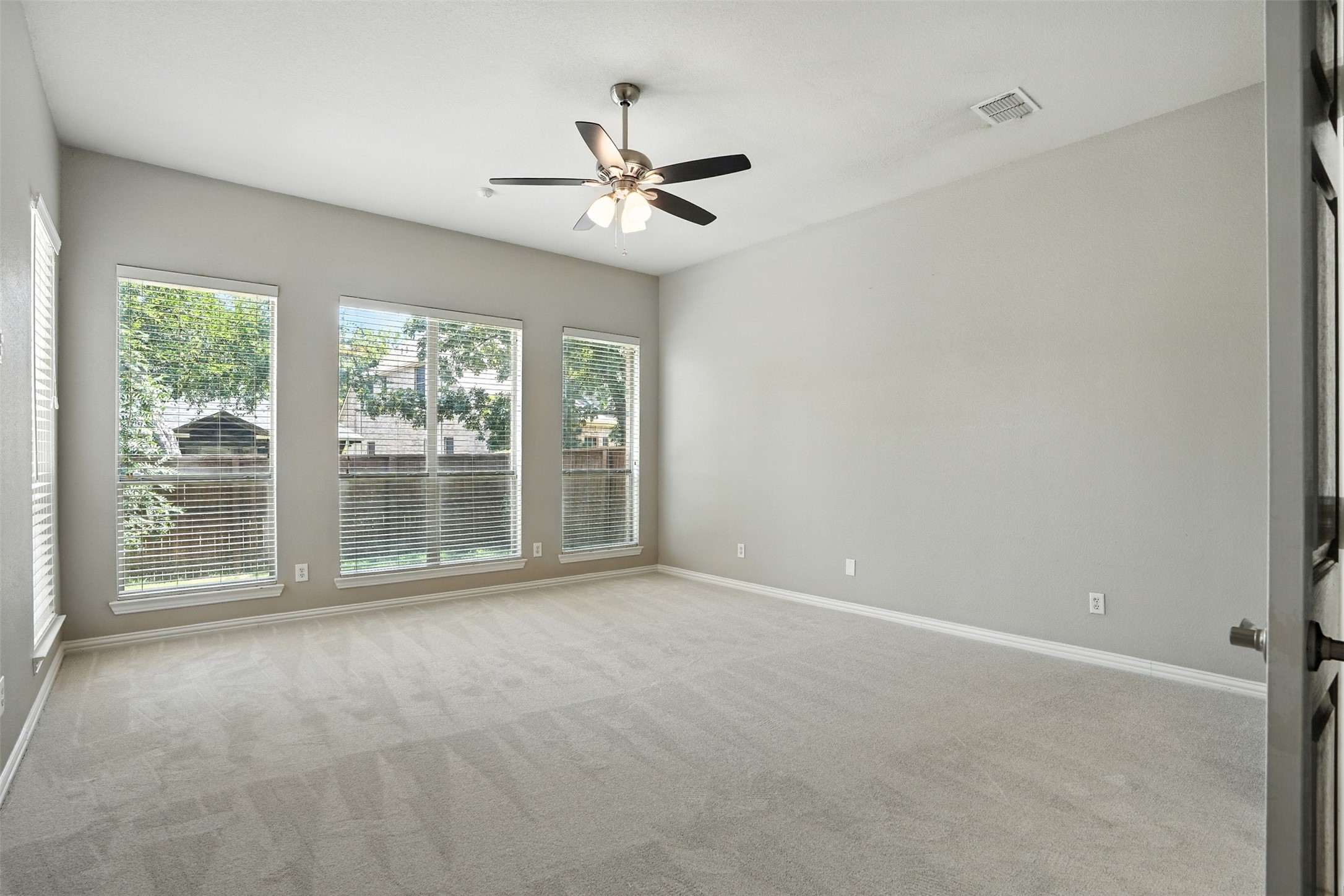 8220 Holliday Road Lantana TX 76226