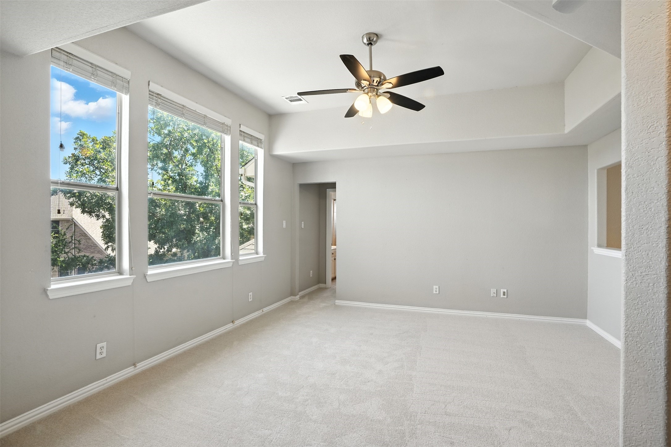 8220 Holliday Road Lantana TX 76226