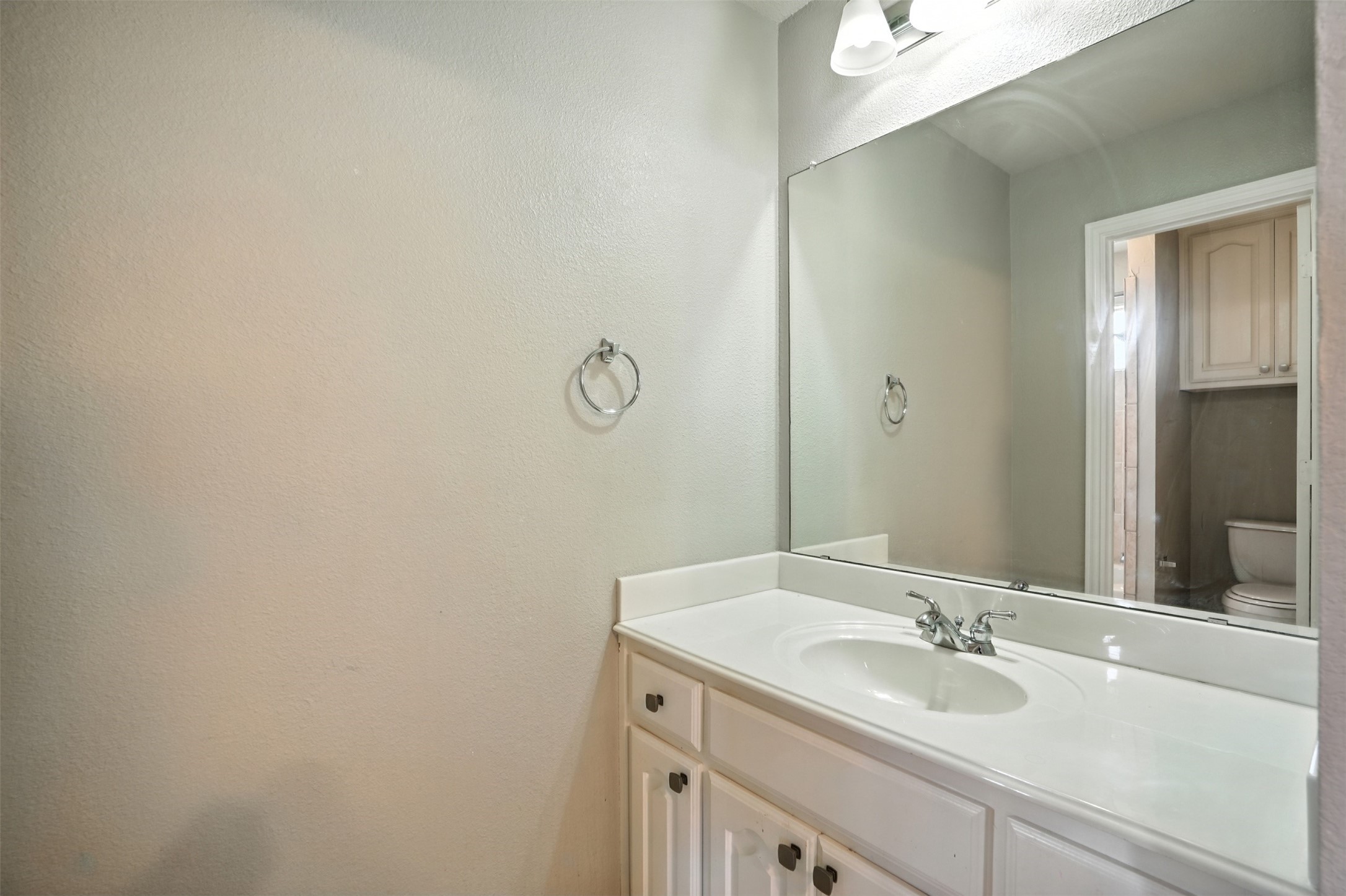 8220 Holliday Road Lantana TX 76226
