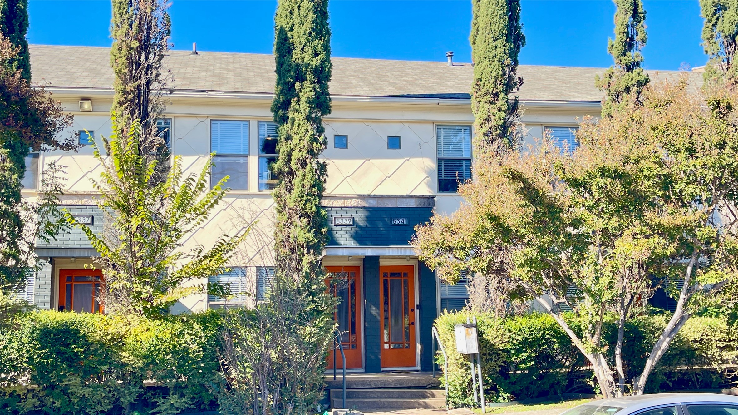 5347 Lewis Street Dallas TX 75206