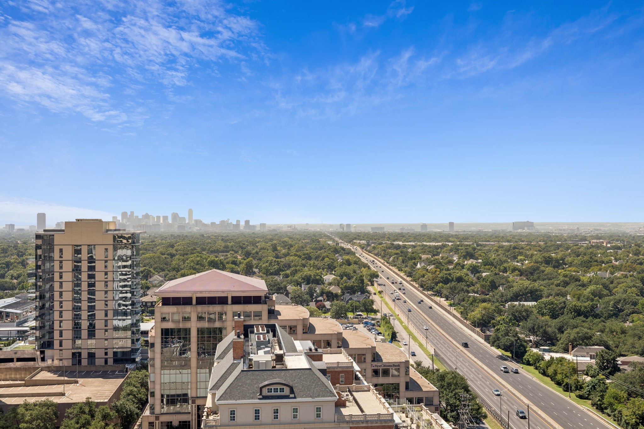 5909 Luther Lane Dallas TX 75225
