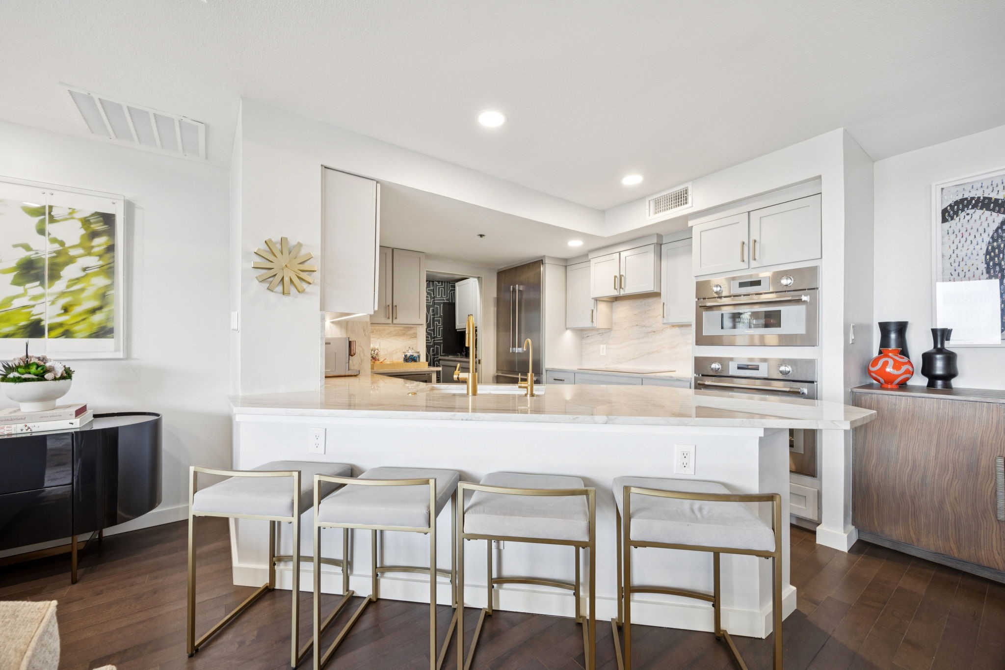 5909 Luther Lane Dallas TX 75225