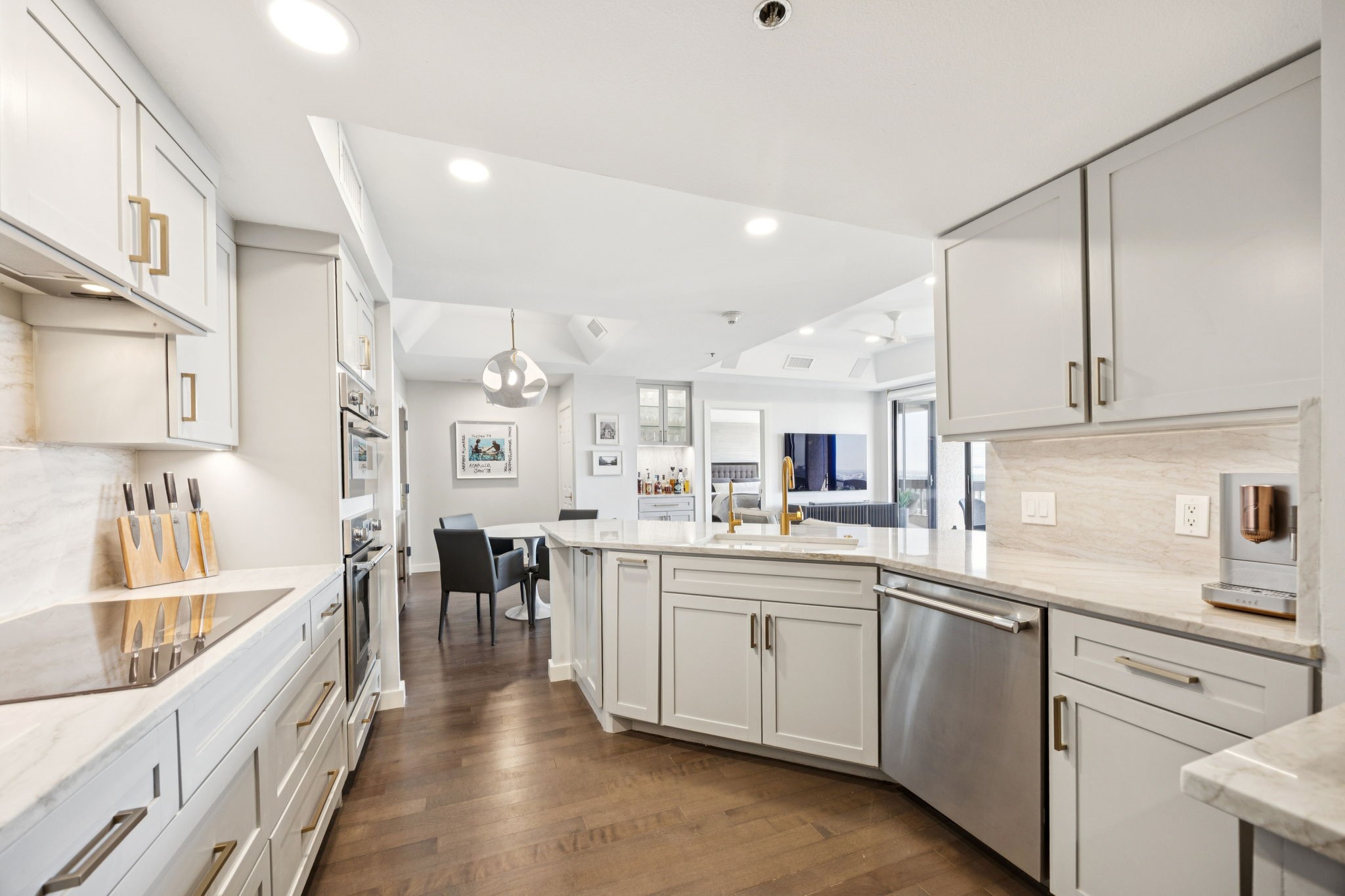 5909 Luther Lane Dallas TX 75225