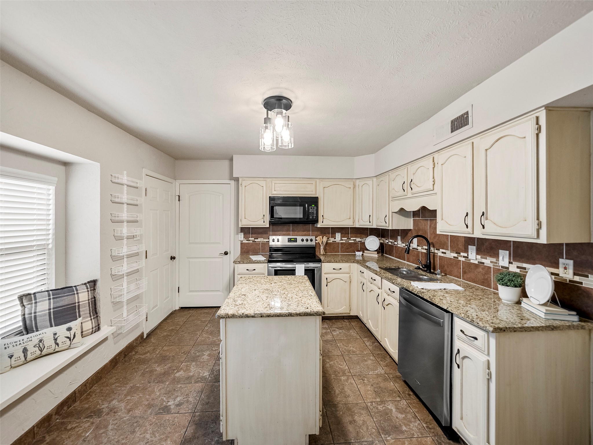 1320 Clearview Drive Allen TX 75002