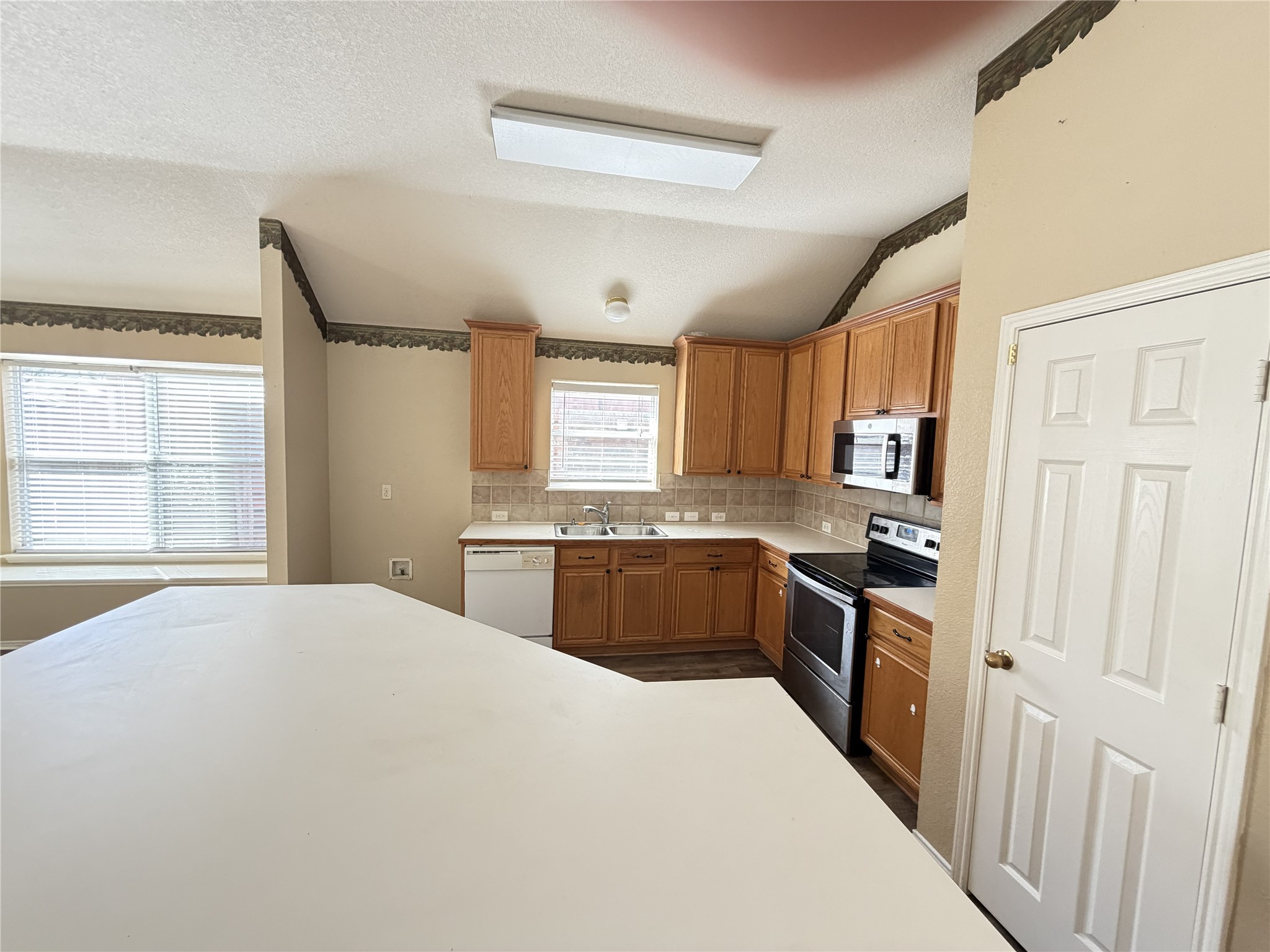 5829 White Pine Drive Mckinney TX 75070