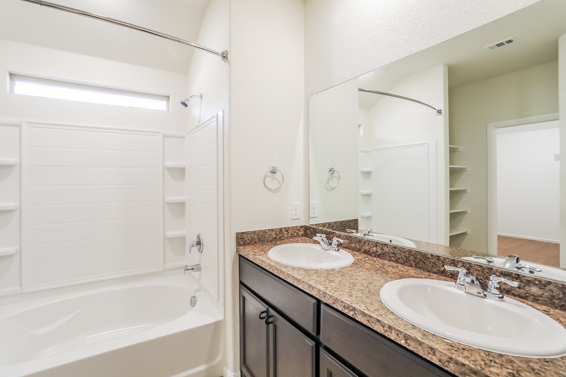 2205 Sadlers Creek Lane Fort Worth TX 76108