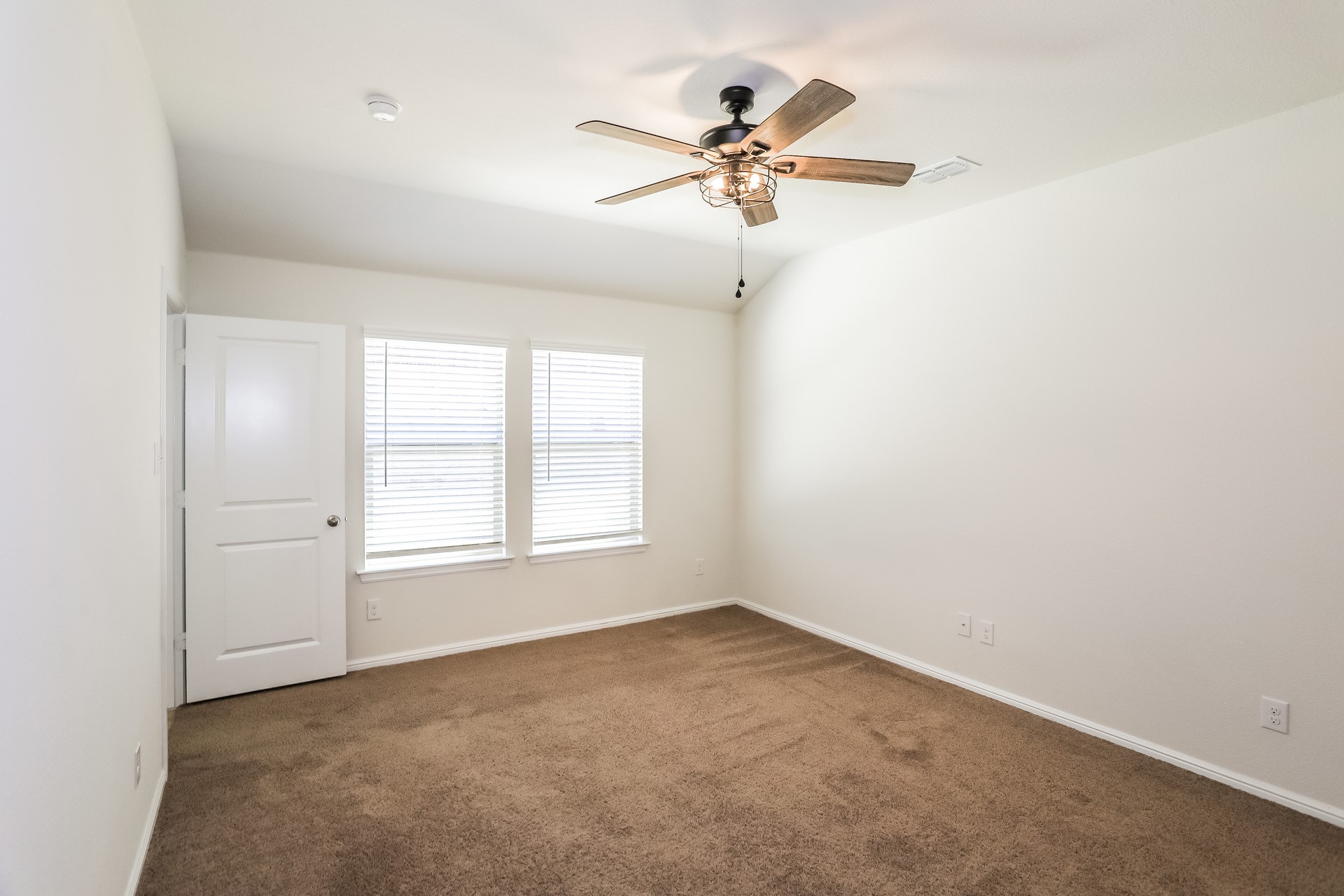 2205 Sadlers Creek Lane Fort Worth TX 76108