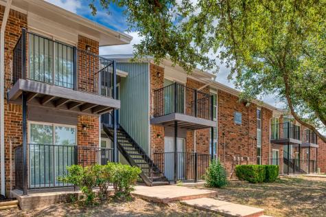 8037 W Elizabeth Lane Fort Worth TX 76116