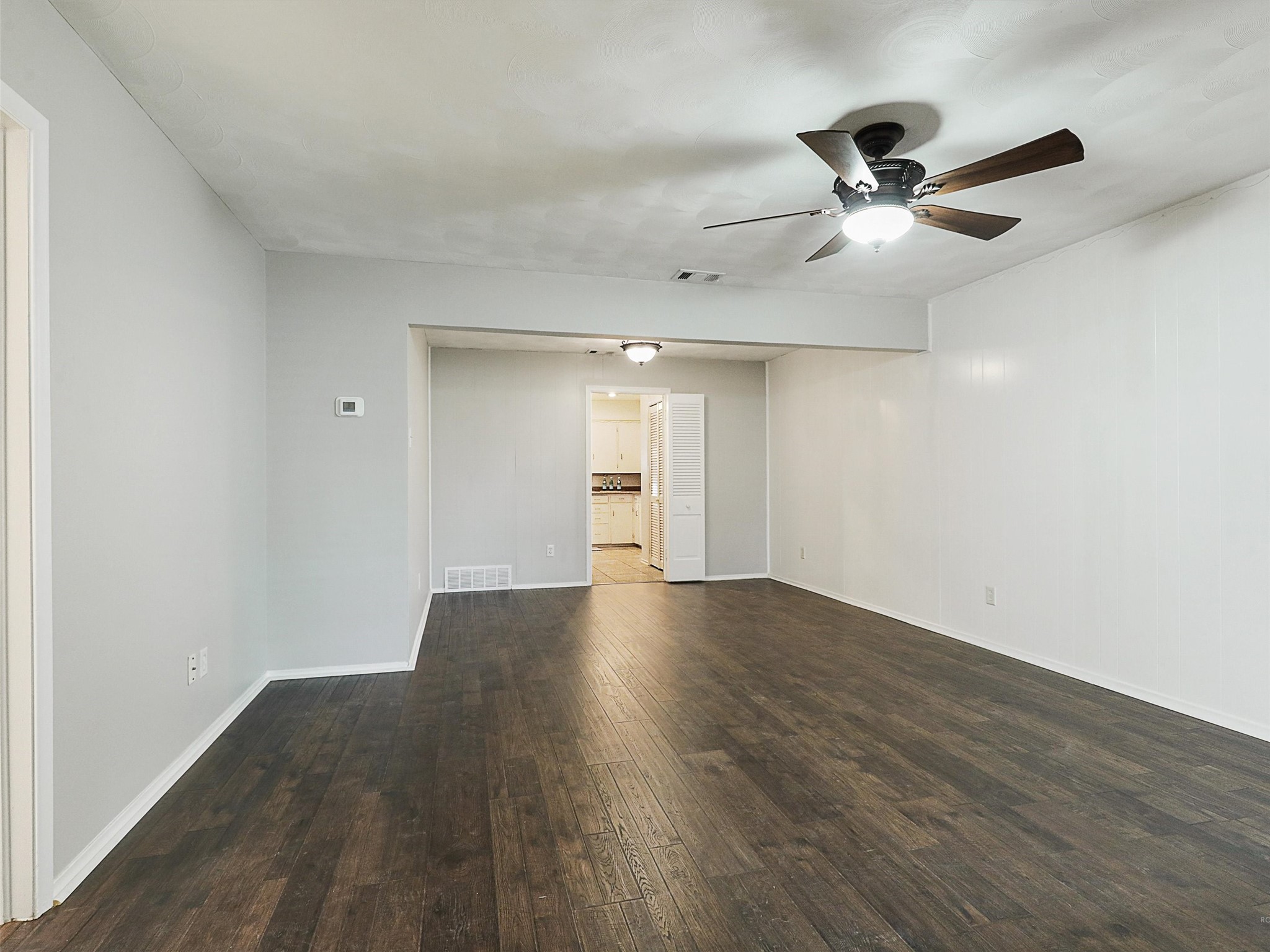 7022 Kingsbury Drive Dallas TX 75231
