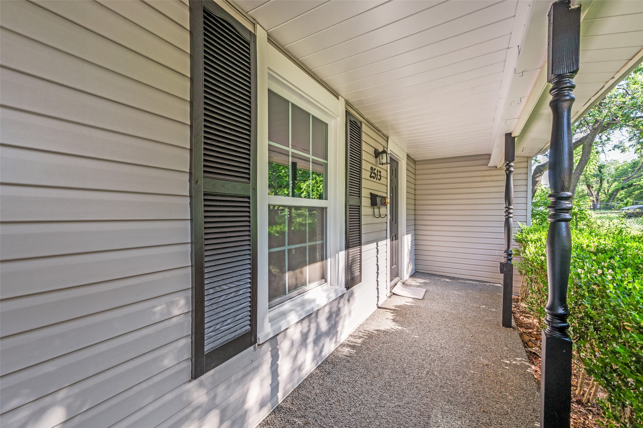 2513 Janice Lane Fort Worth TX 76112