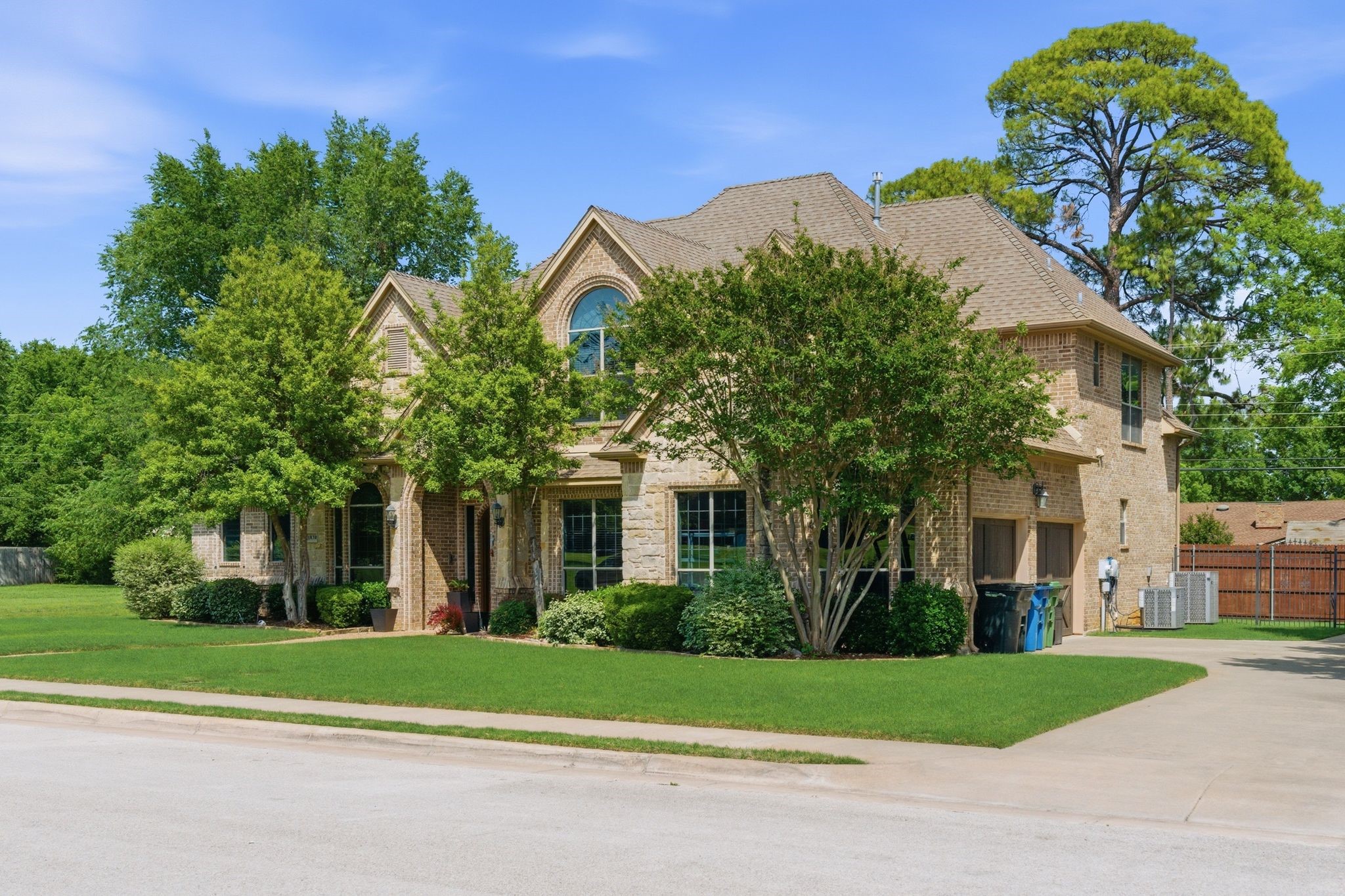 1830 Johnson Court Grapevine TX 76051