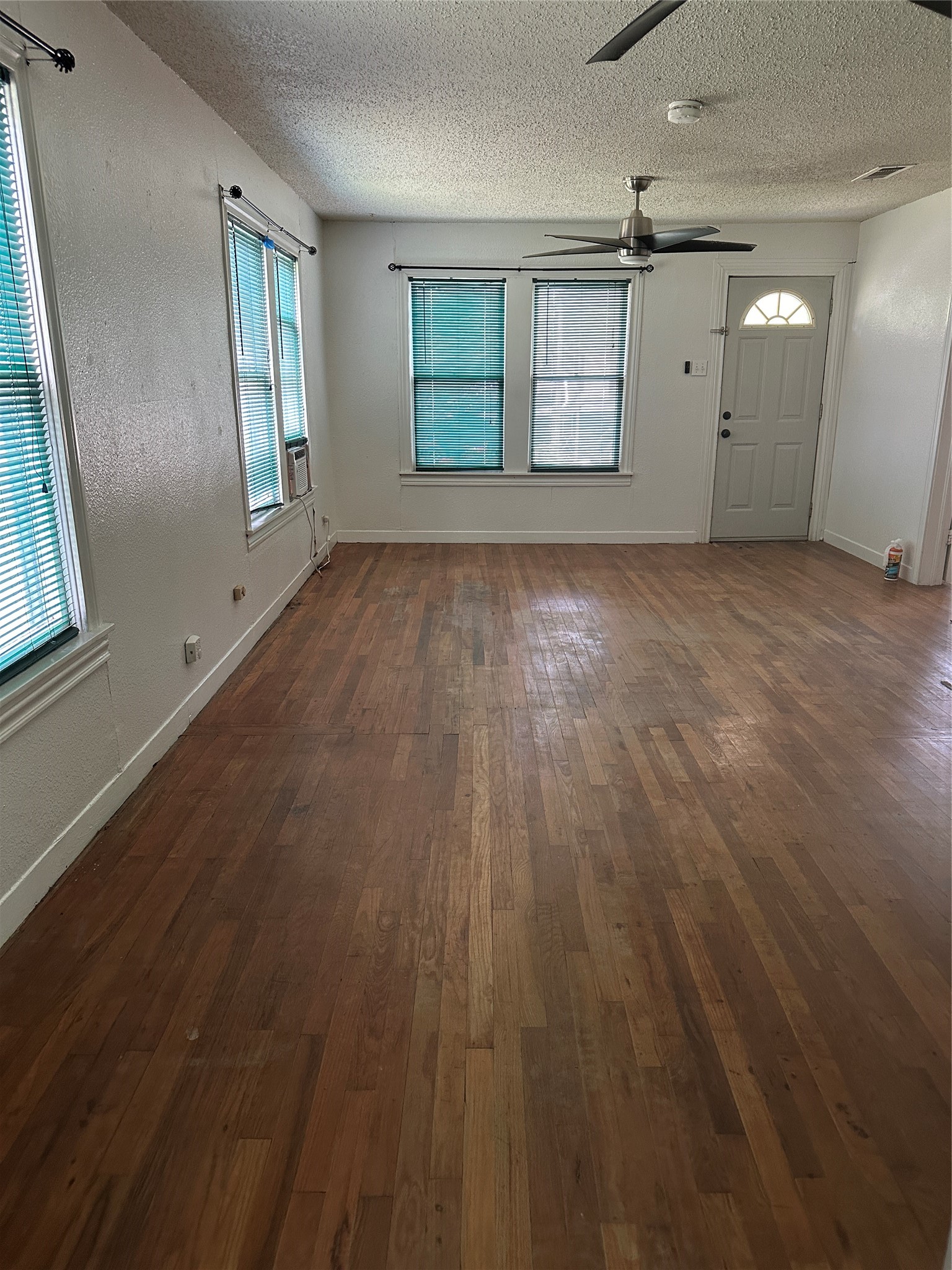 1130 Lewis Bellmead TX 76705