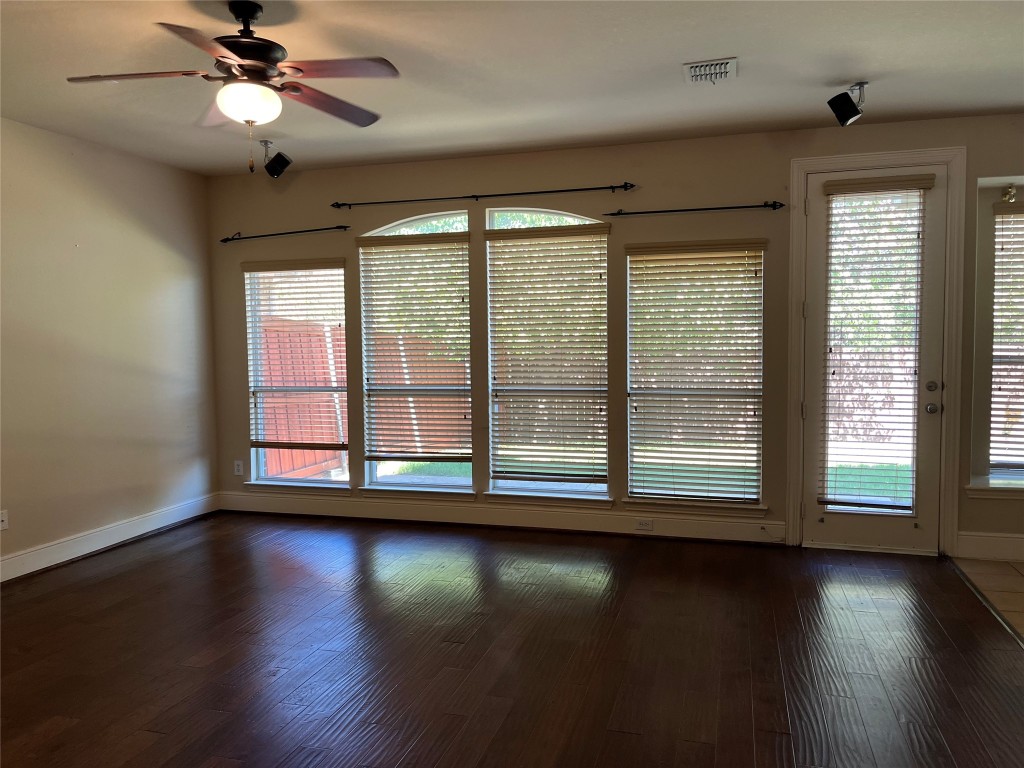 1343 Valley Vista Drive Irving TX 75063
