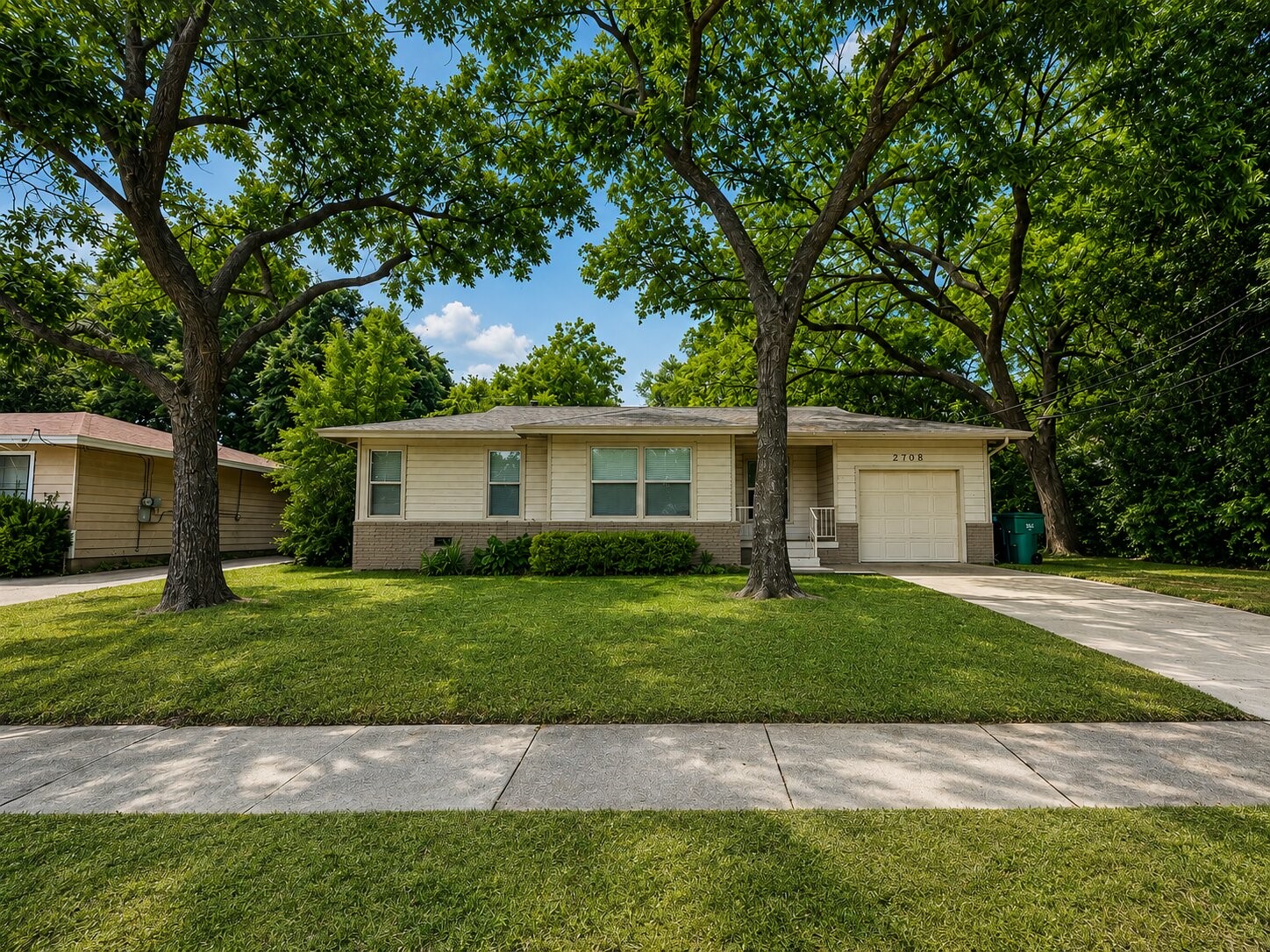 2708 Hunter Street Fort Worth TX 76112