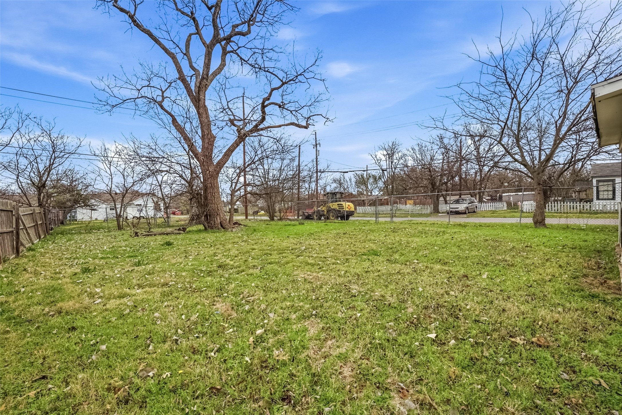 1101 N Harrison Avenue Sherman TX 75090