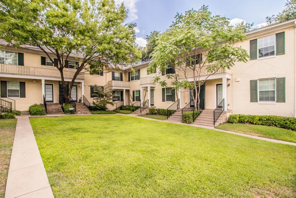 2824 Minert Street Dallas TX 75219