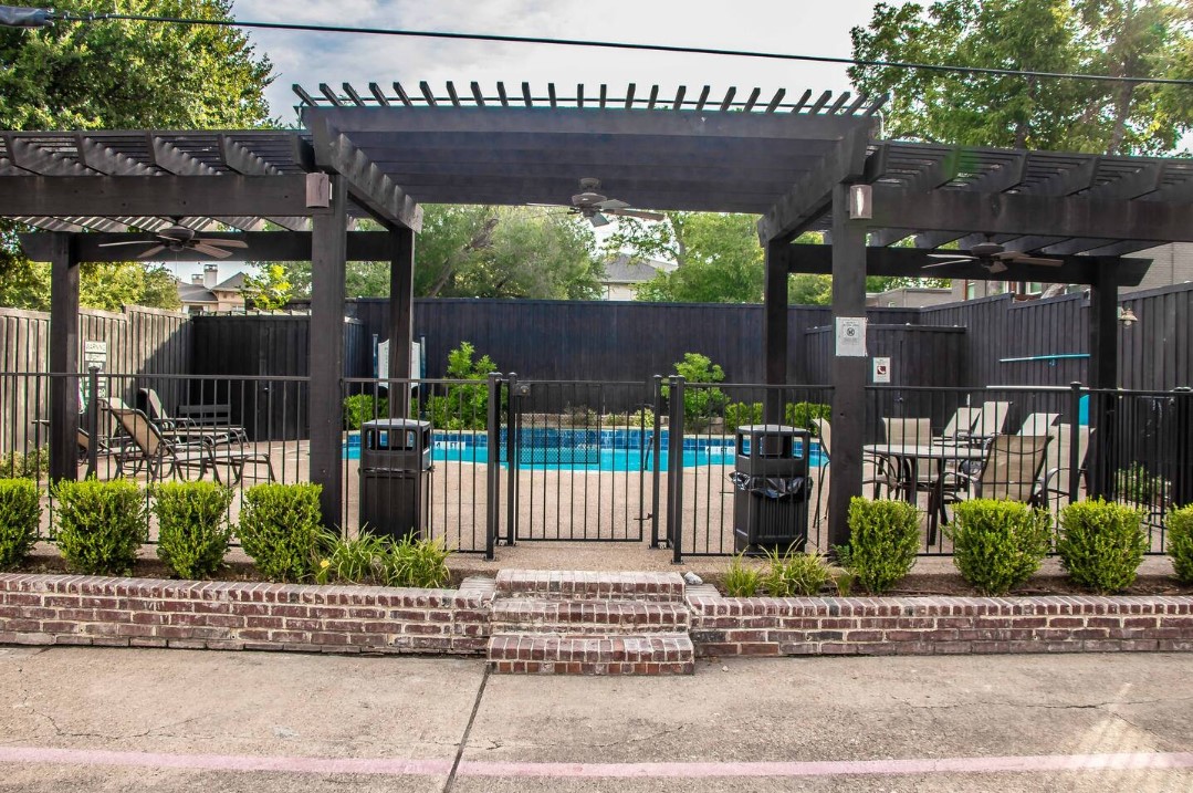 2824 Minert Street Dallas TX 75219