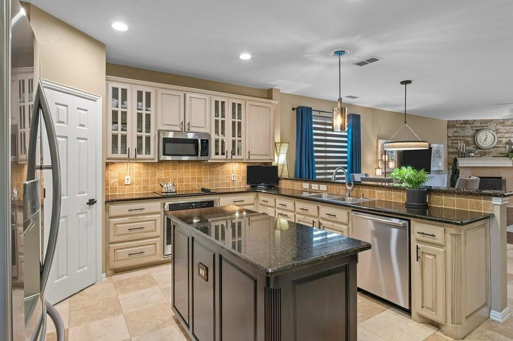 12136 Hawk Creek Drive Frisco TX 75033