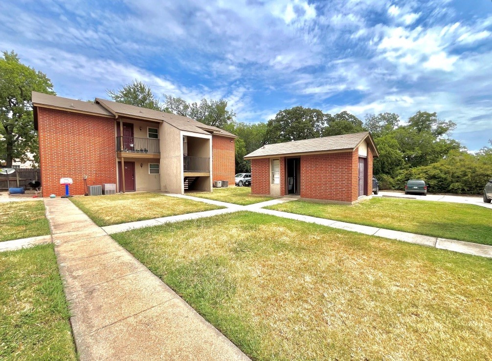410 Bryan Street Denton TX 76201