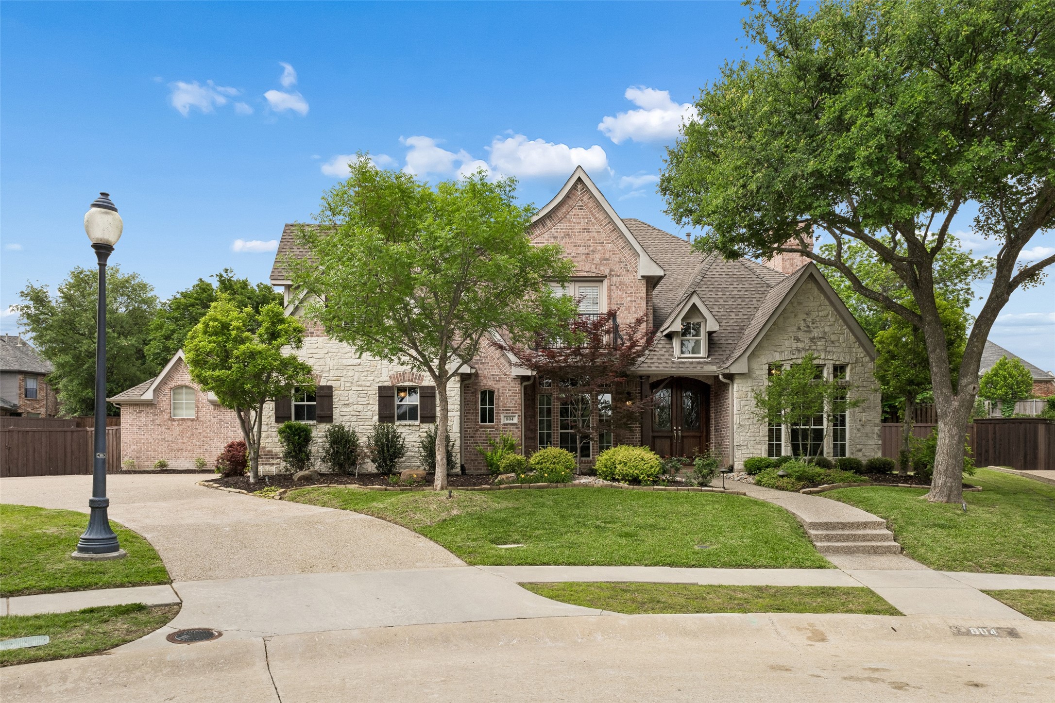 804 Waterbury Court Mckinney TX 75072