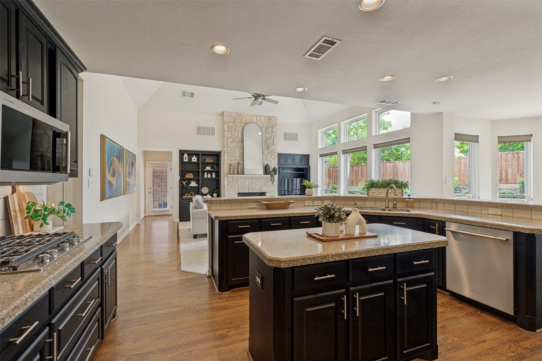 804 Waterbury Court Mckinney TX 75072
