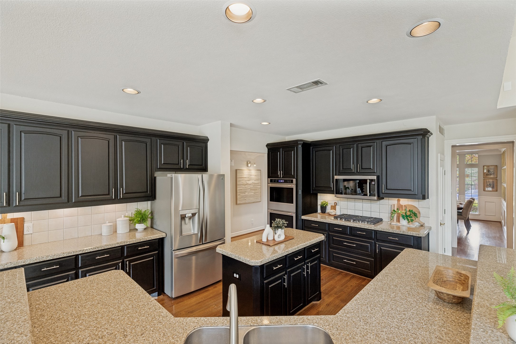 804 Waterbury Court Mckinney TX 75072