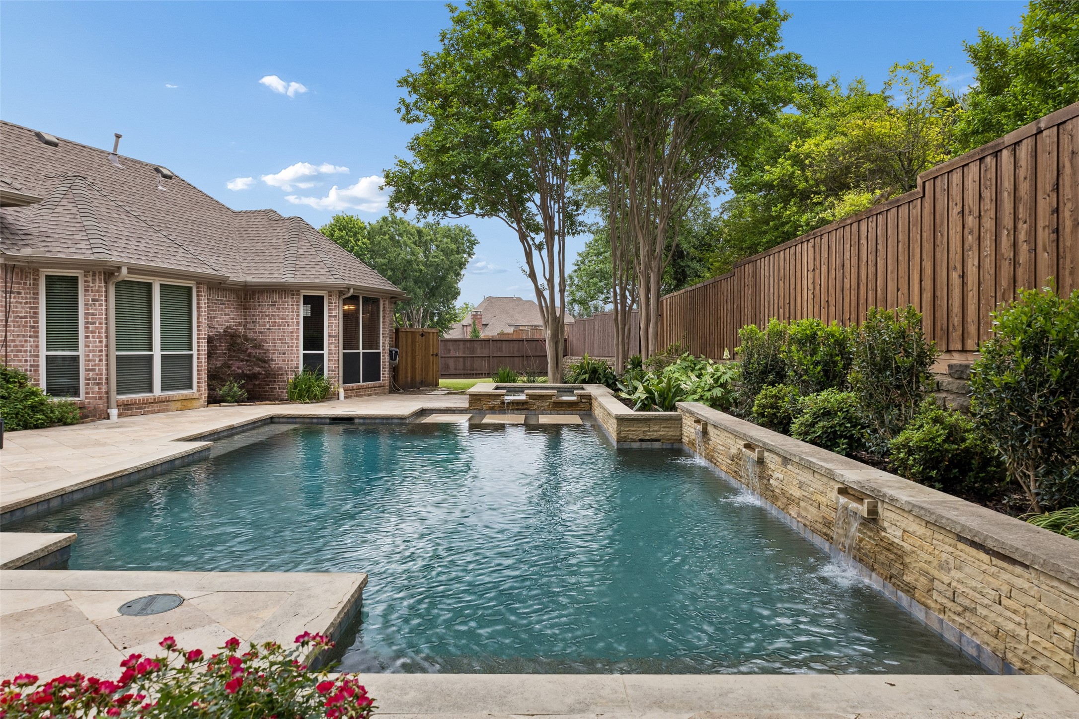 804 Waterbury Court Mckinney TX 75072