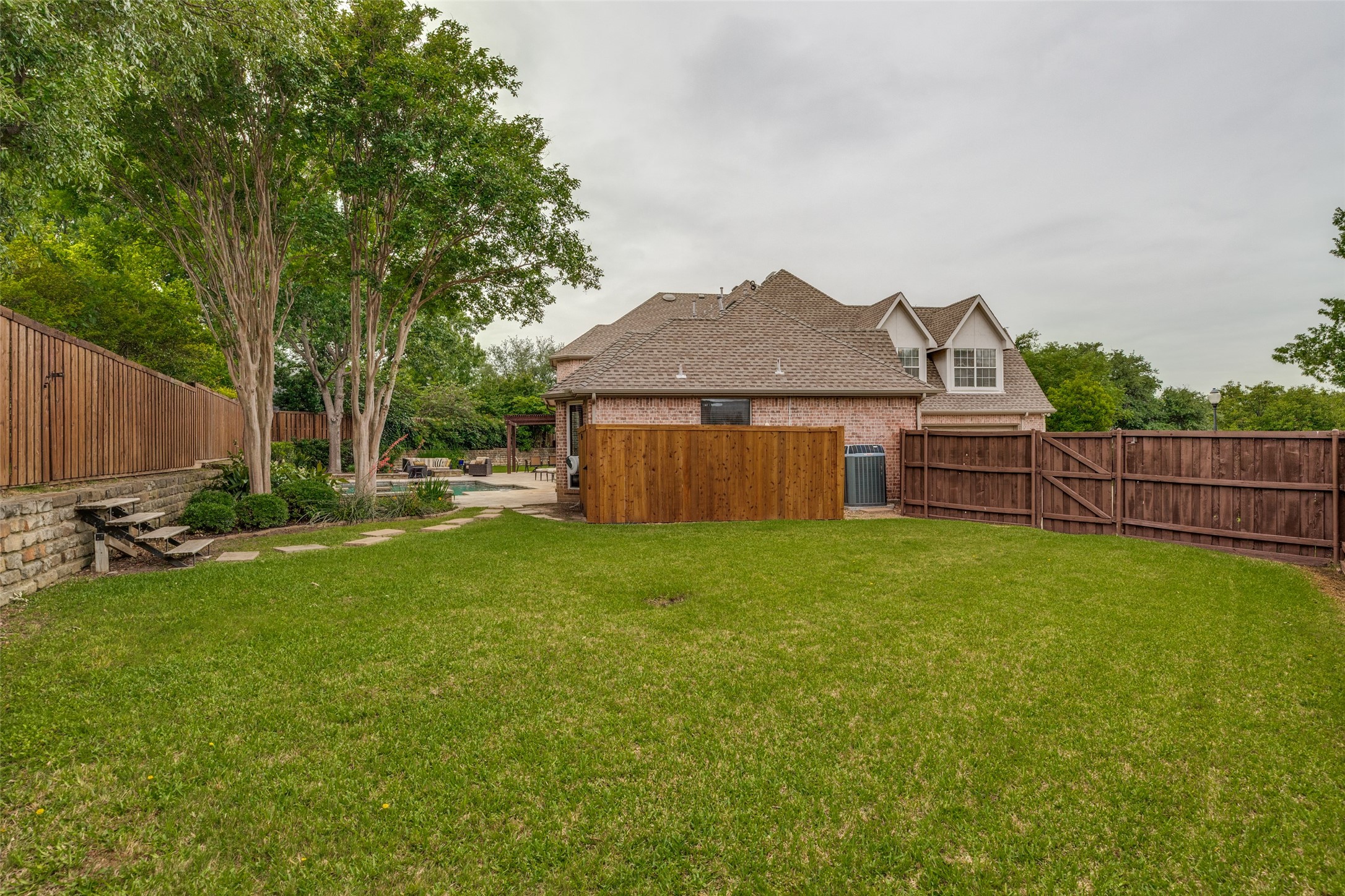 804 Waterbury Court Mckinney TX 75072