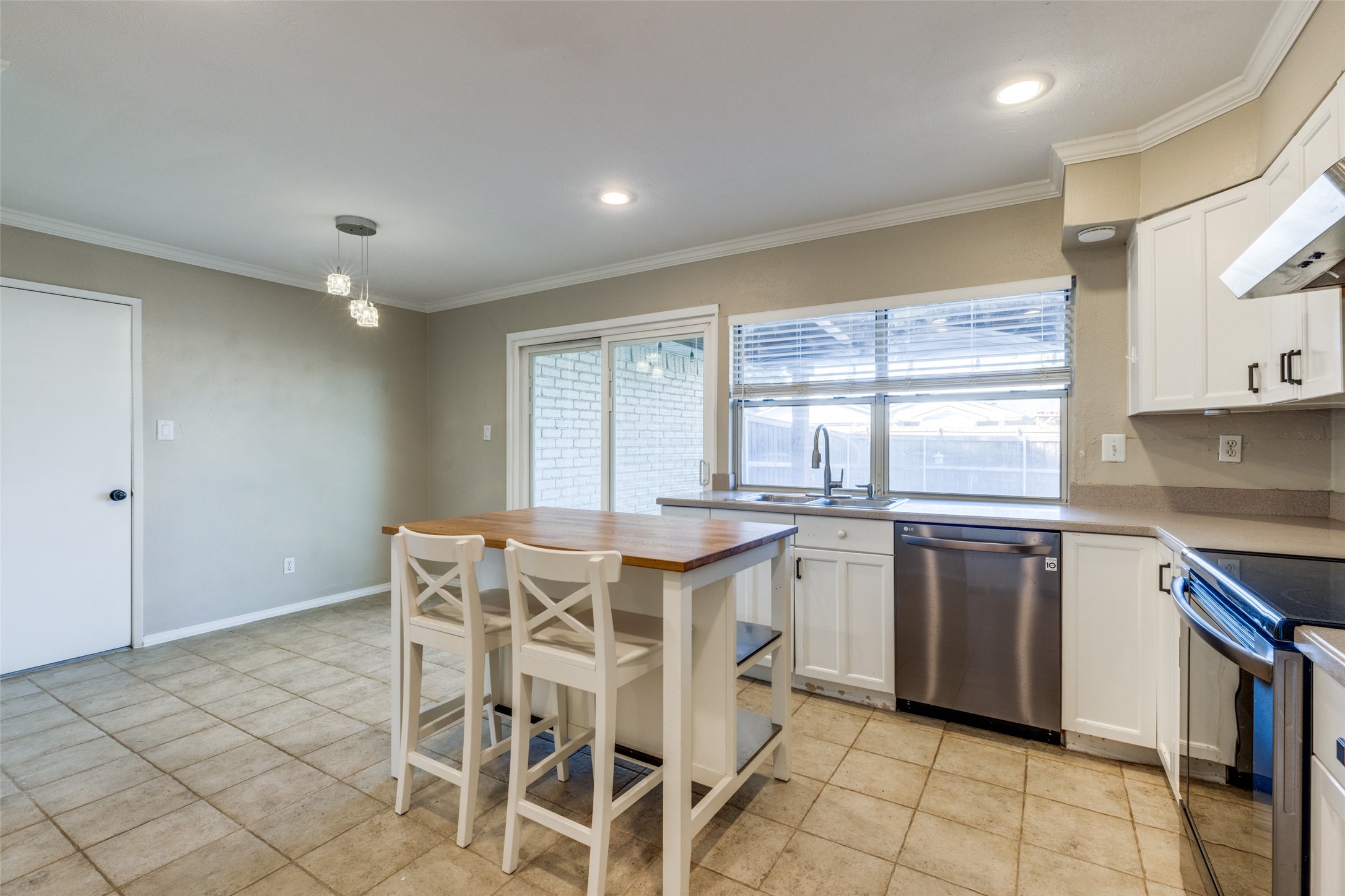 1507 Auburn Drive Richardson TX 75081