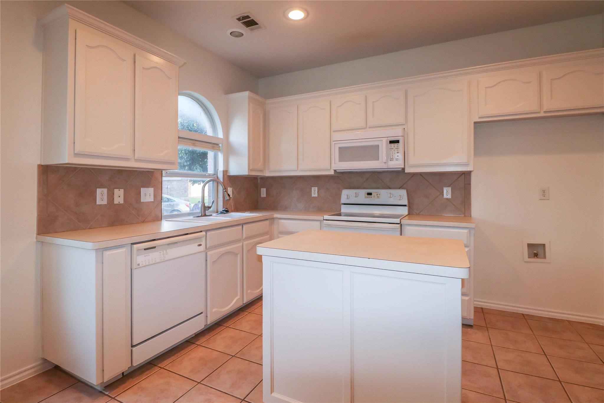 12532 Clarksburg Trail Fort Worth TX 76244