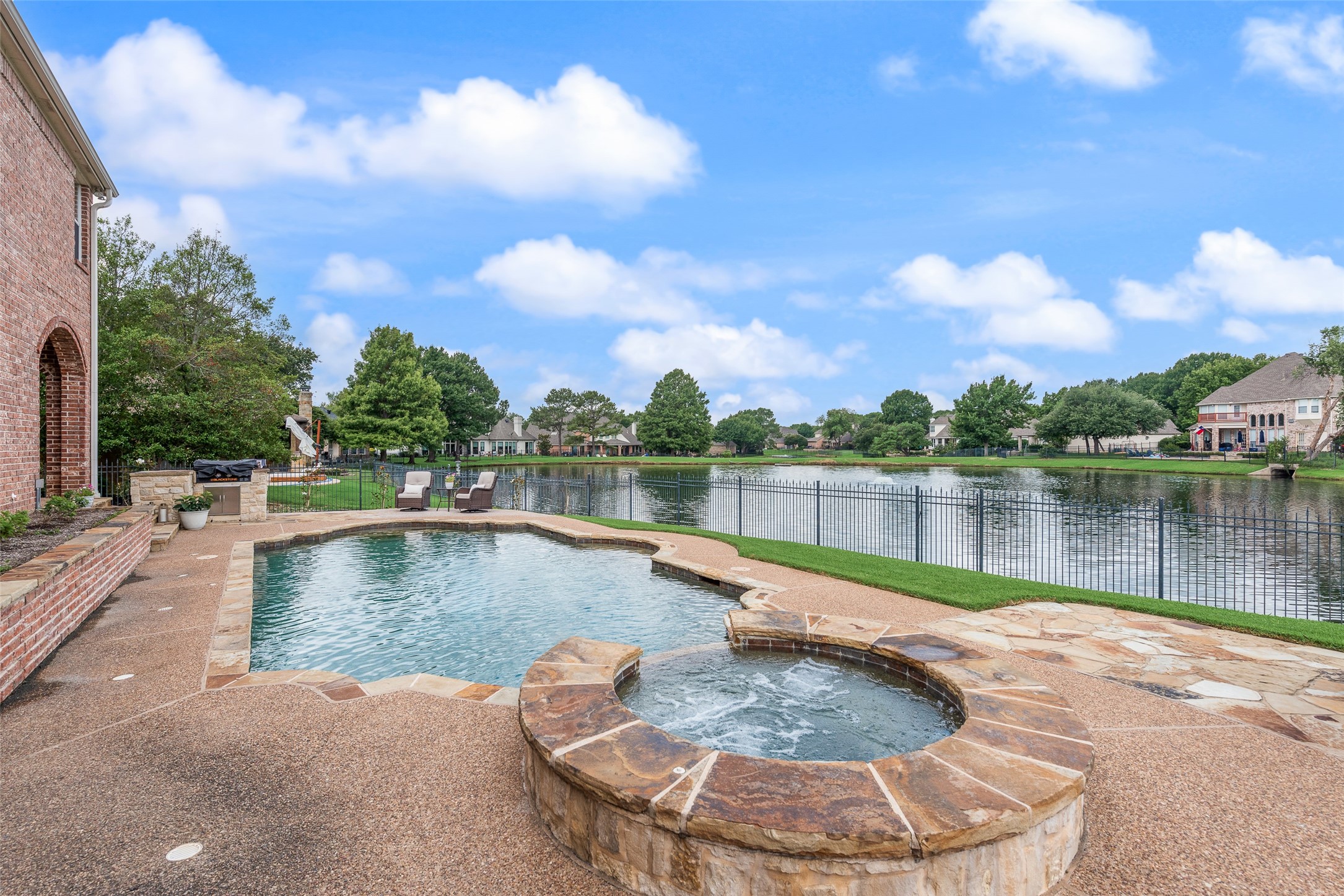 704 Kleberg Court Southlake TX 76092