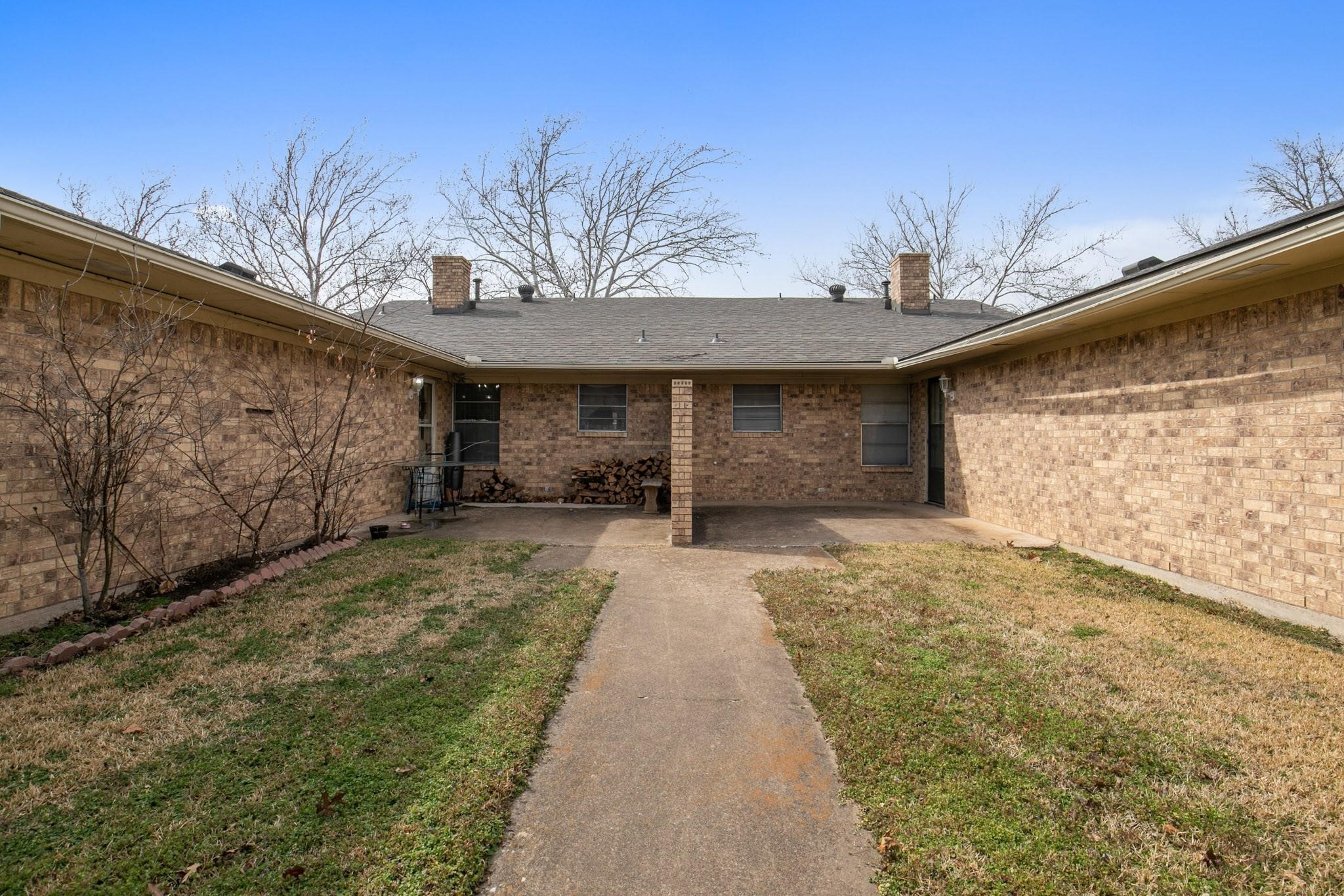 1917 Yarborough Drive Sherman TX 75092
