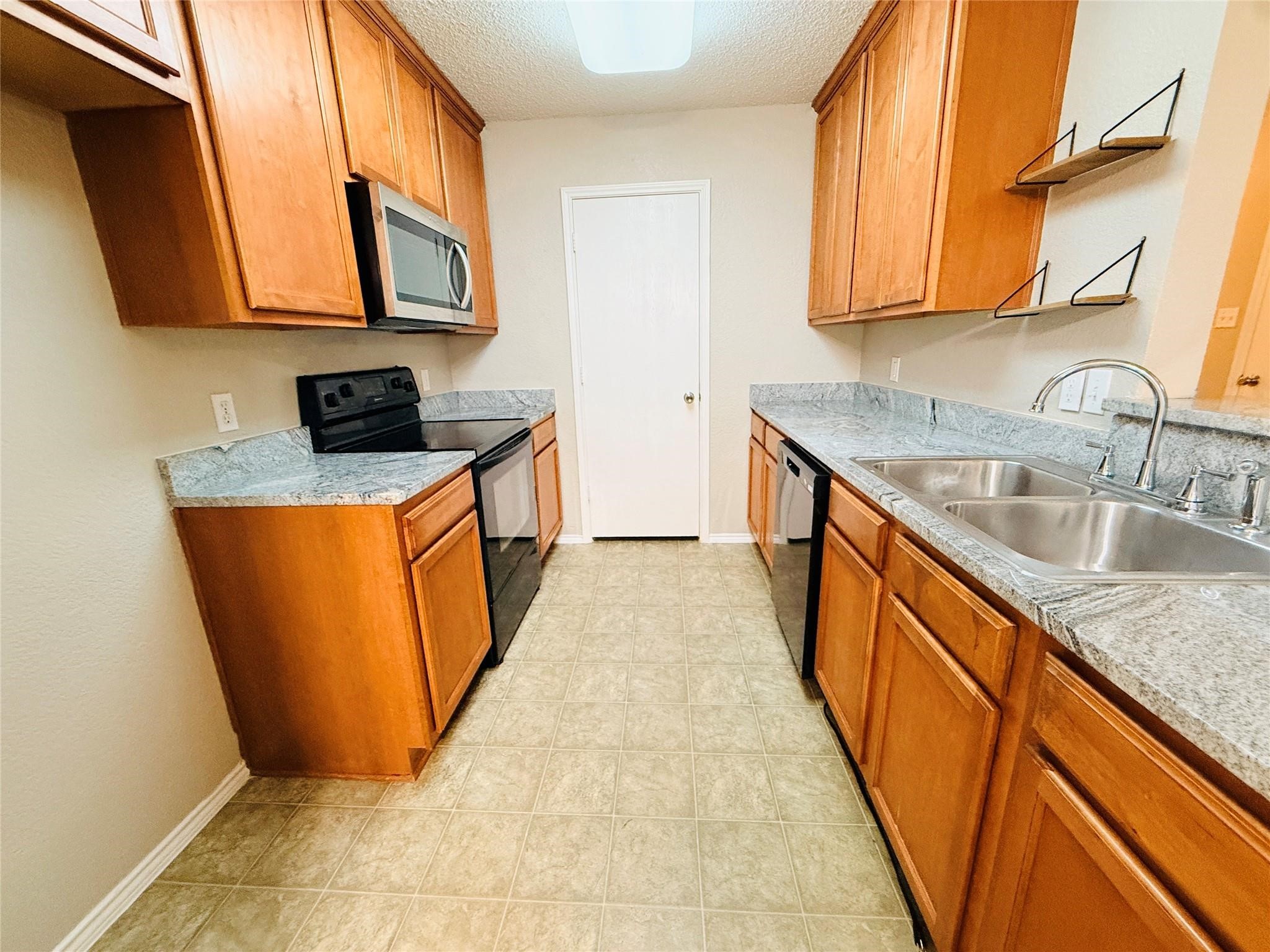 5708 Giddyup Lane Fort Worth TX 76179