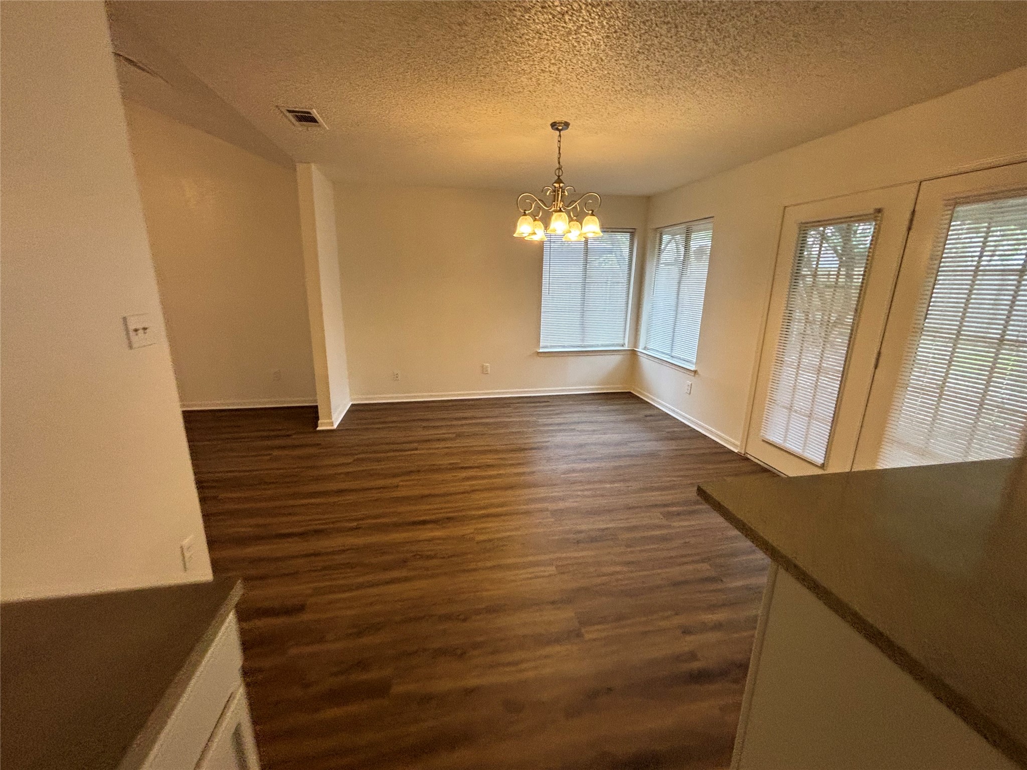 2514 Livingston Lane Grand Prairie TX 75052