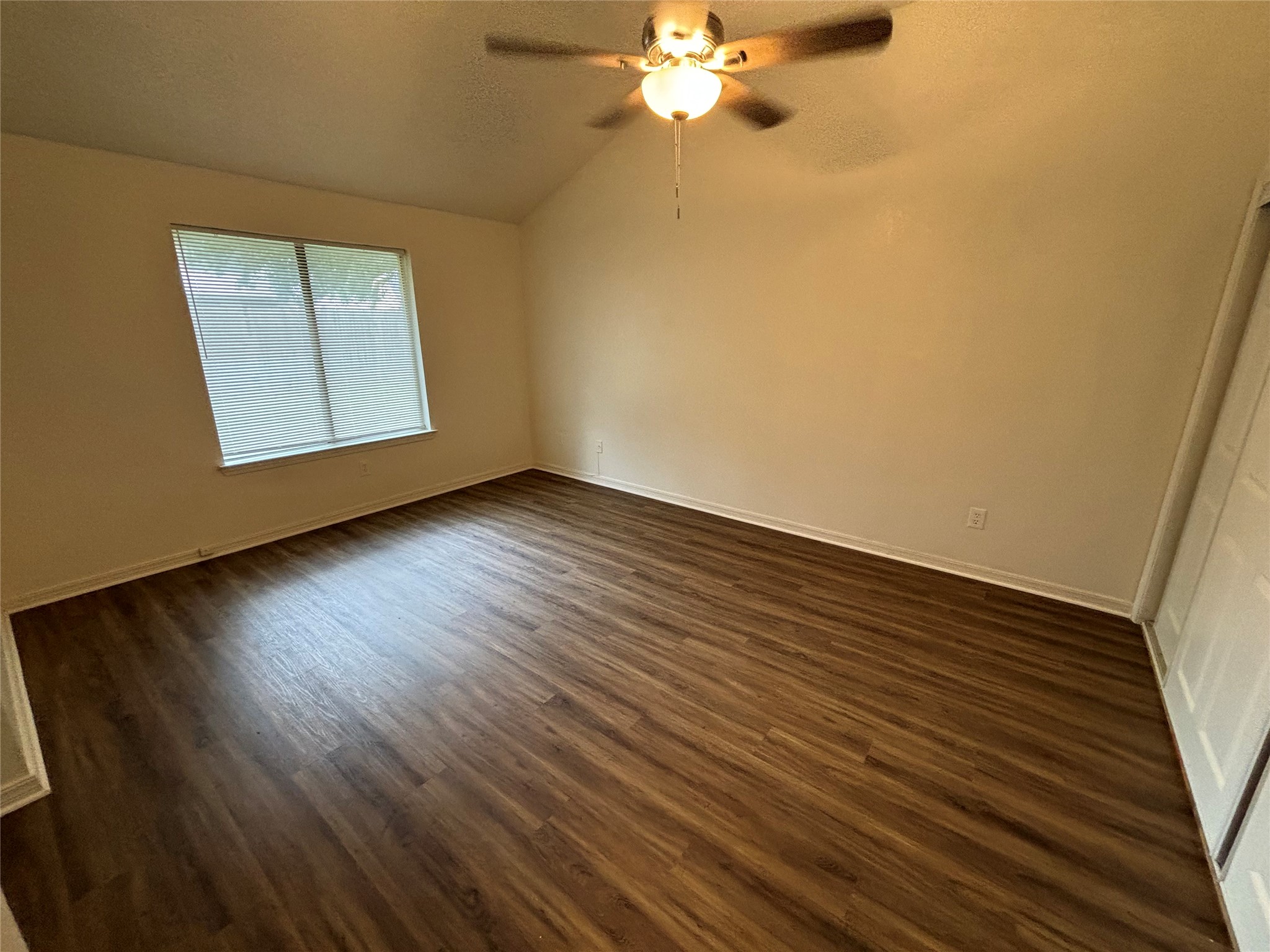 2514 Livingston Lane Grand Prairie TX 75052