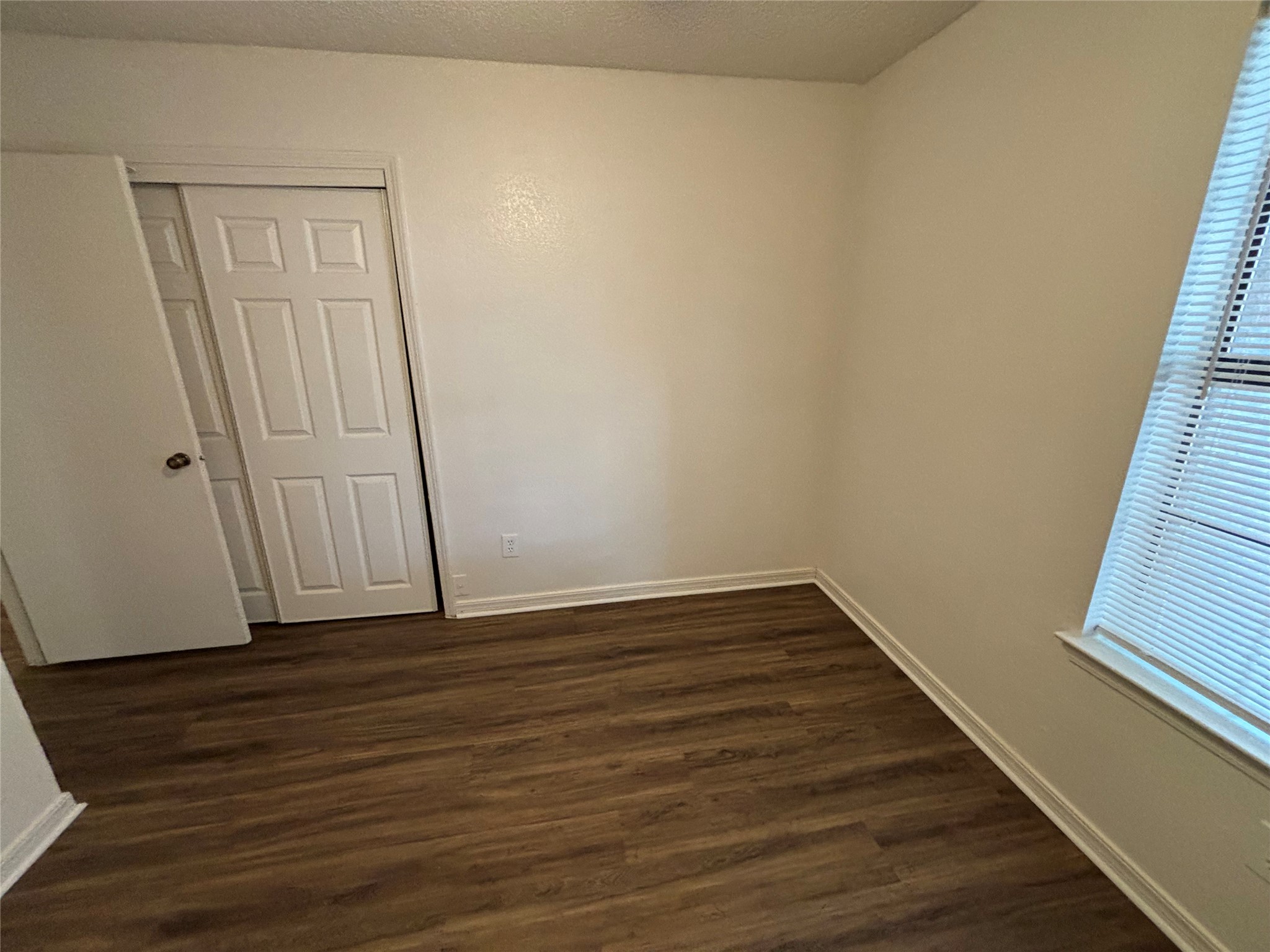 2514 Livingston Lane Grand Prairie TX 75052