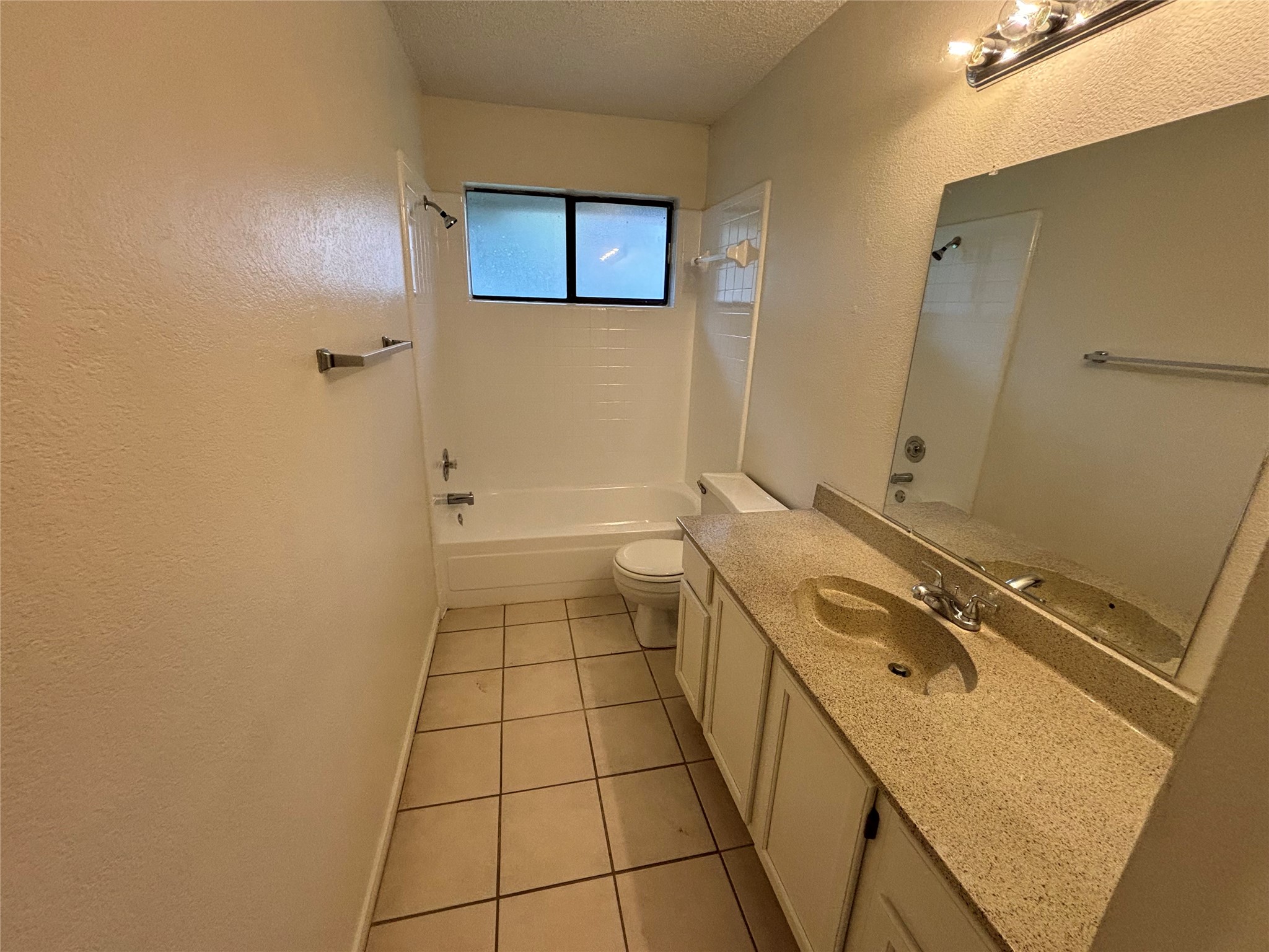 2514 Livingston Lane Grand Prairie TX 75052