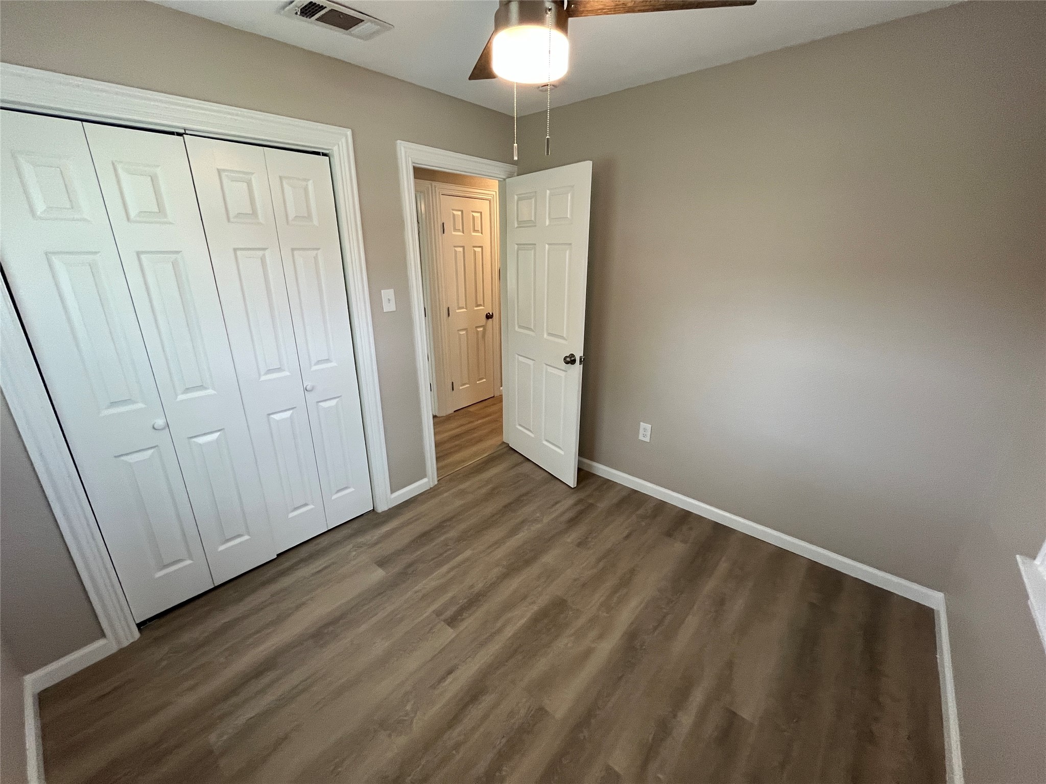 936 Pindar Avenue Dallas TX 75217