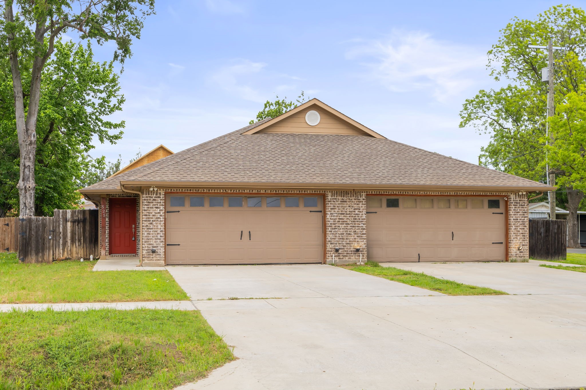 521-525 Gilcrease Street Van Alstyne TX 75495
