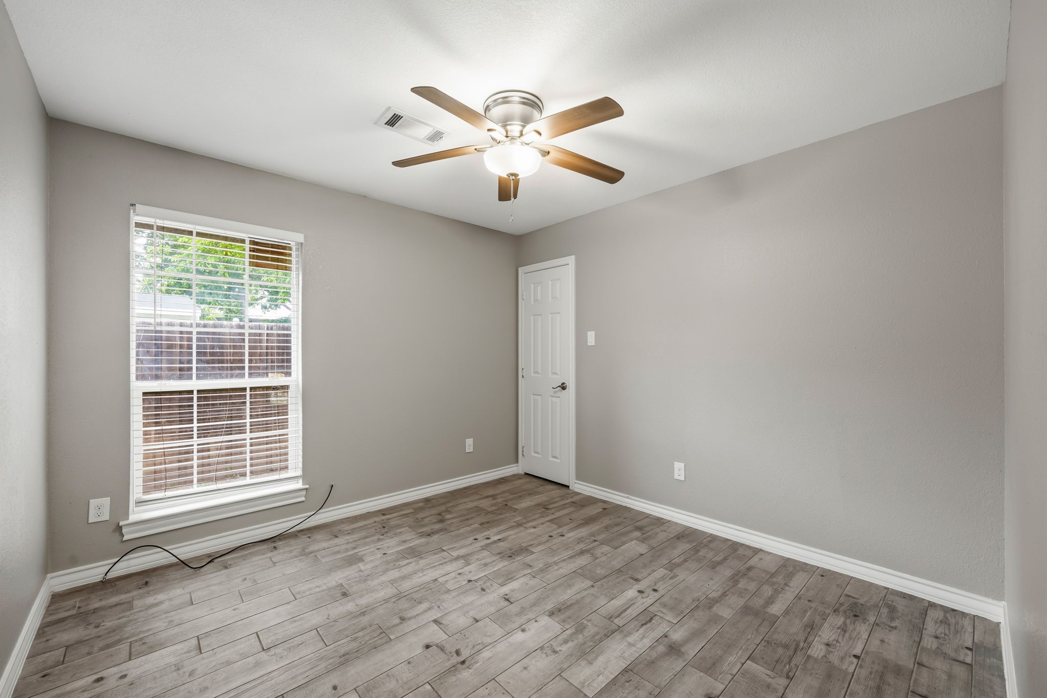 521-525 Gilcrease Street Van Alstyne TX 75495