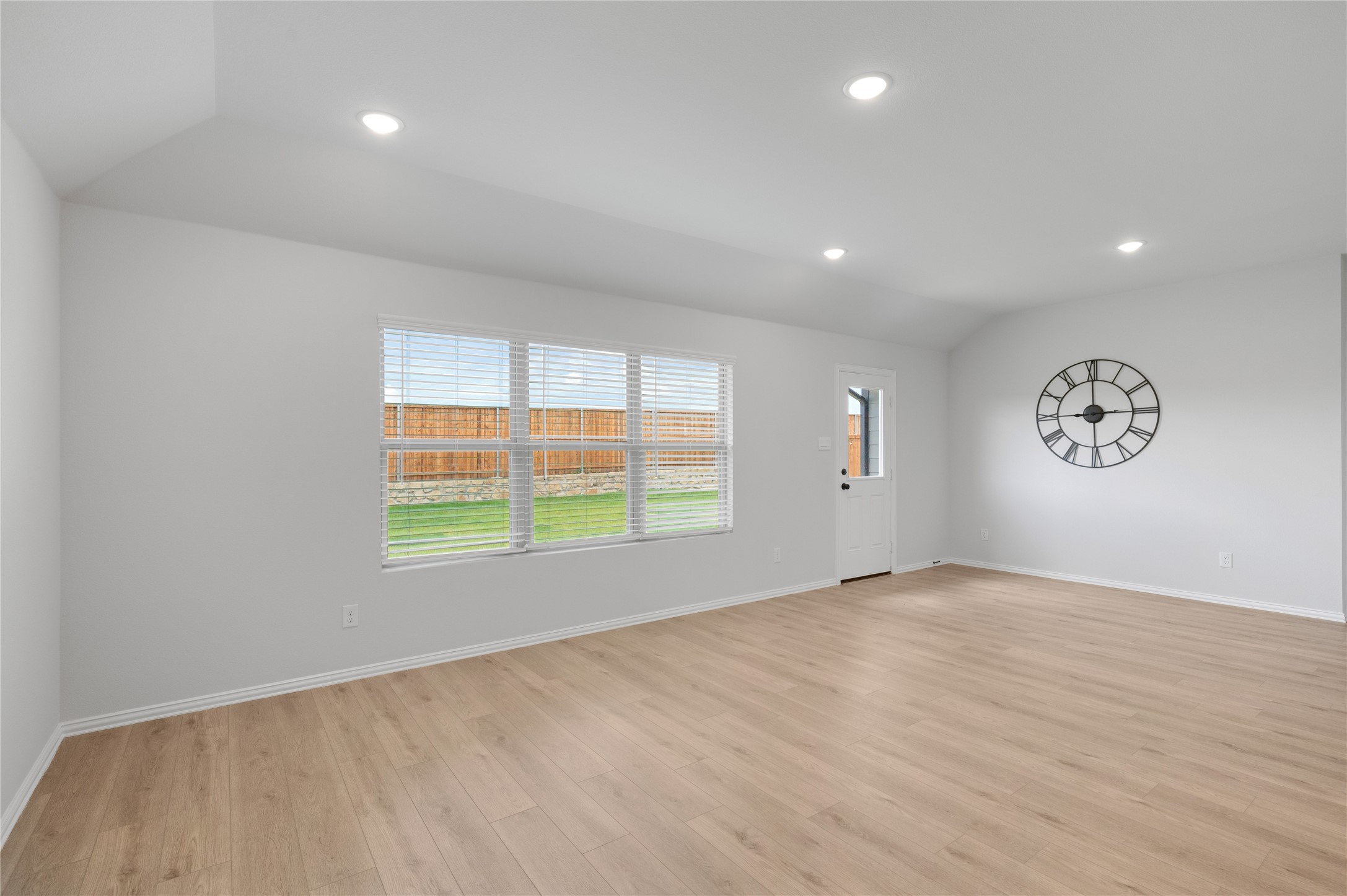 610 Ridgewood Drive Van Alstyne TX 75495
