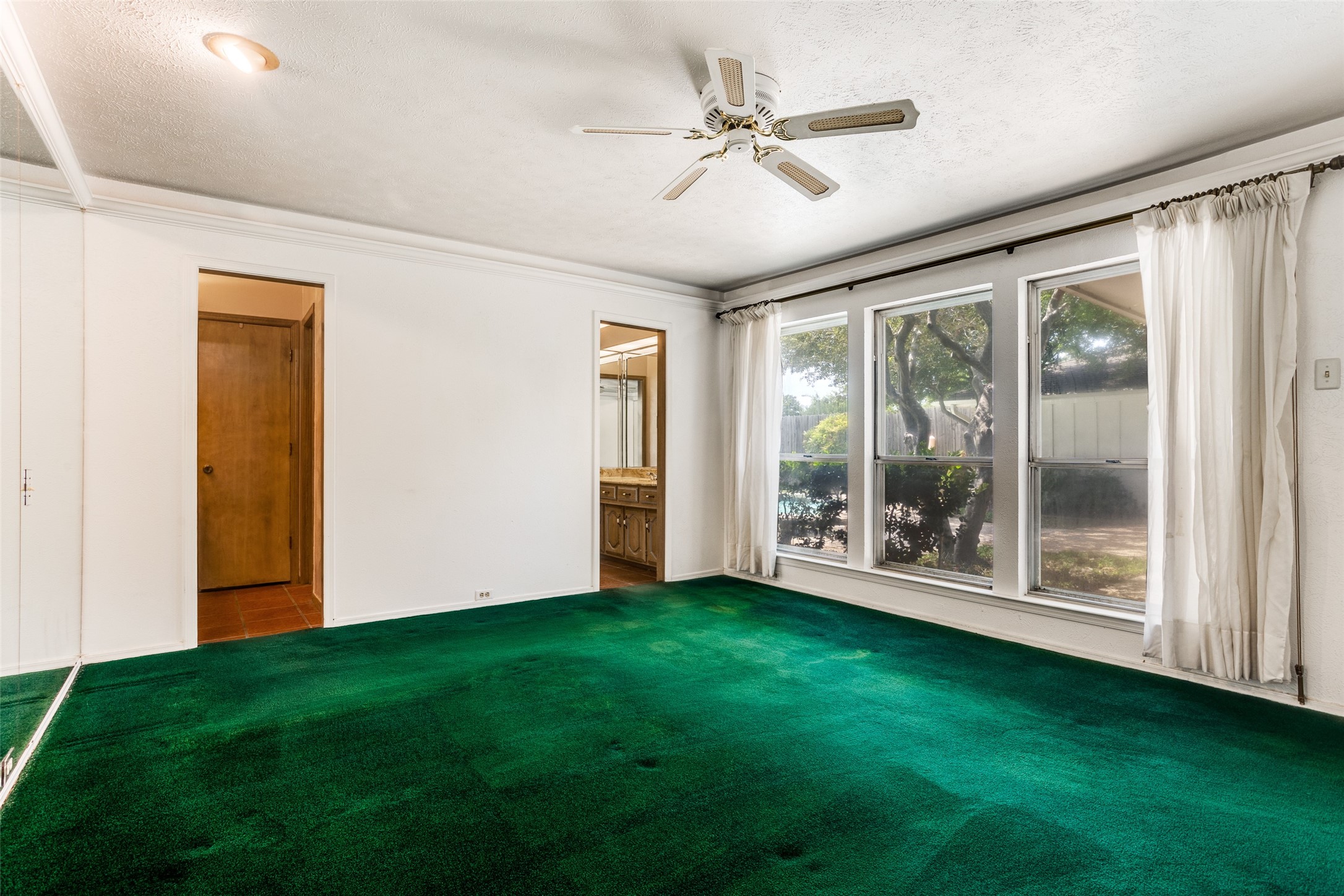 1137 Mill Springs Richardson TX 75080