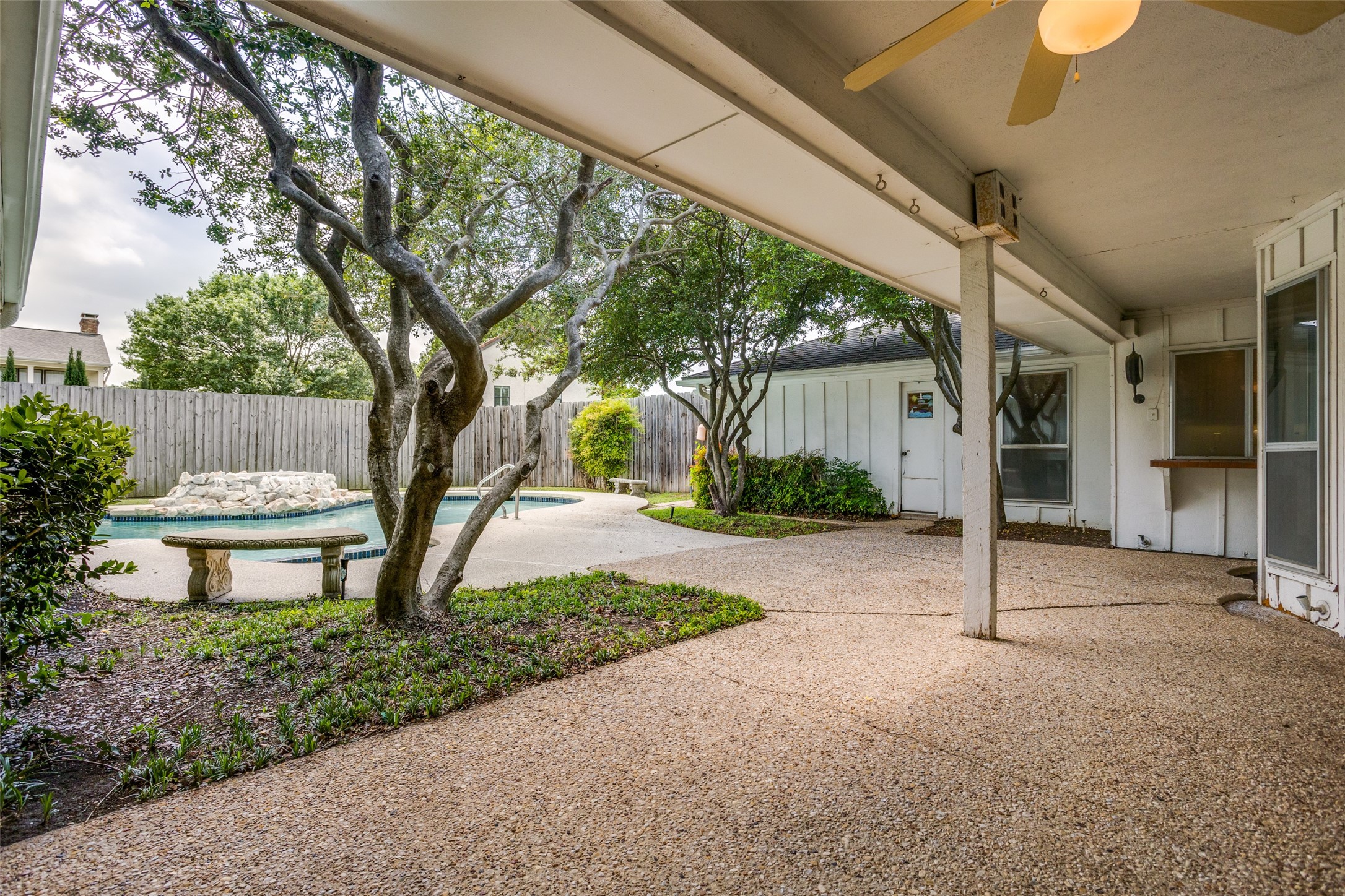 1137 Mill Springs Richardson TX 75080