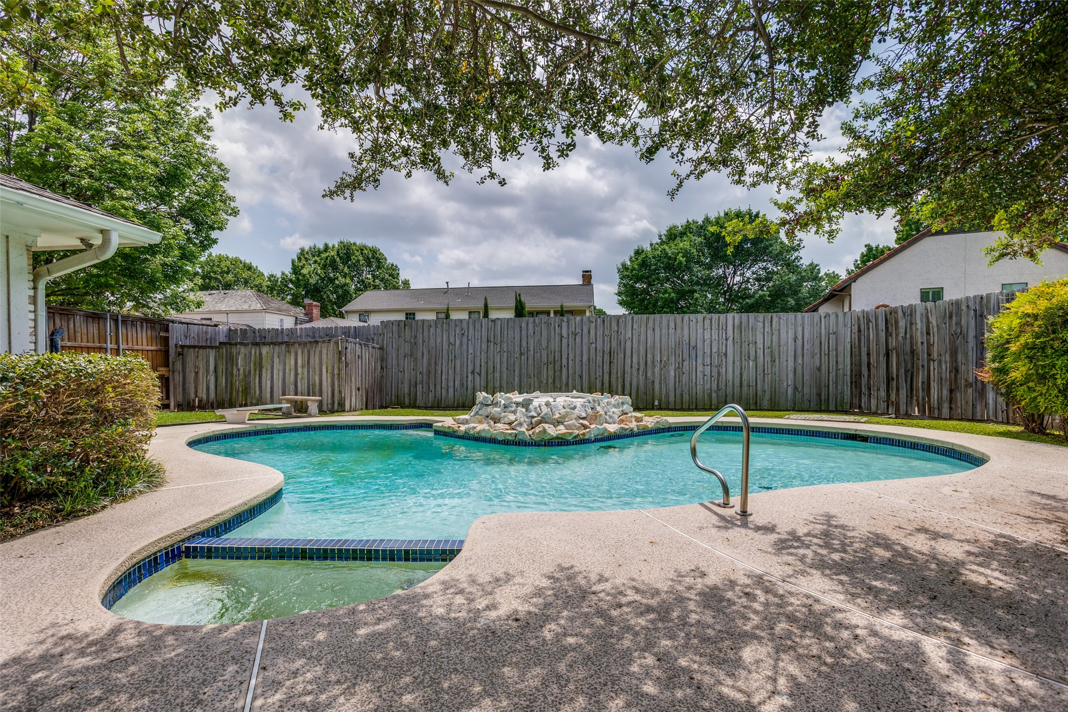 1137 Mill Springs Richardson TX 75080