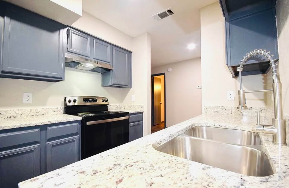 9696 Walnut Street Dallas TX 75243