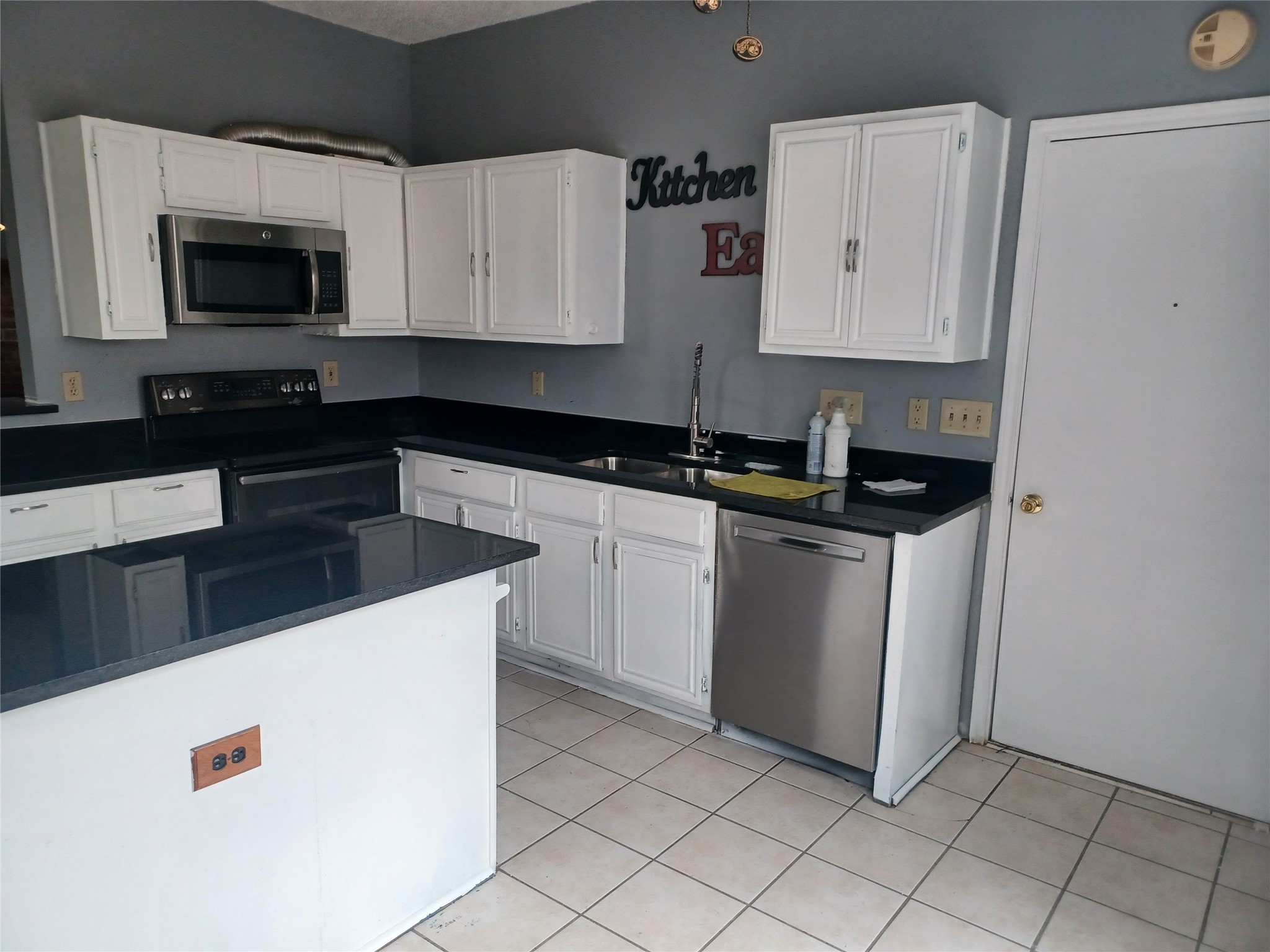 2315 Cuesta Lane Mckinney TX 75072