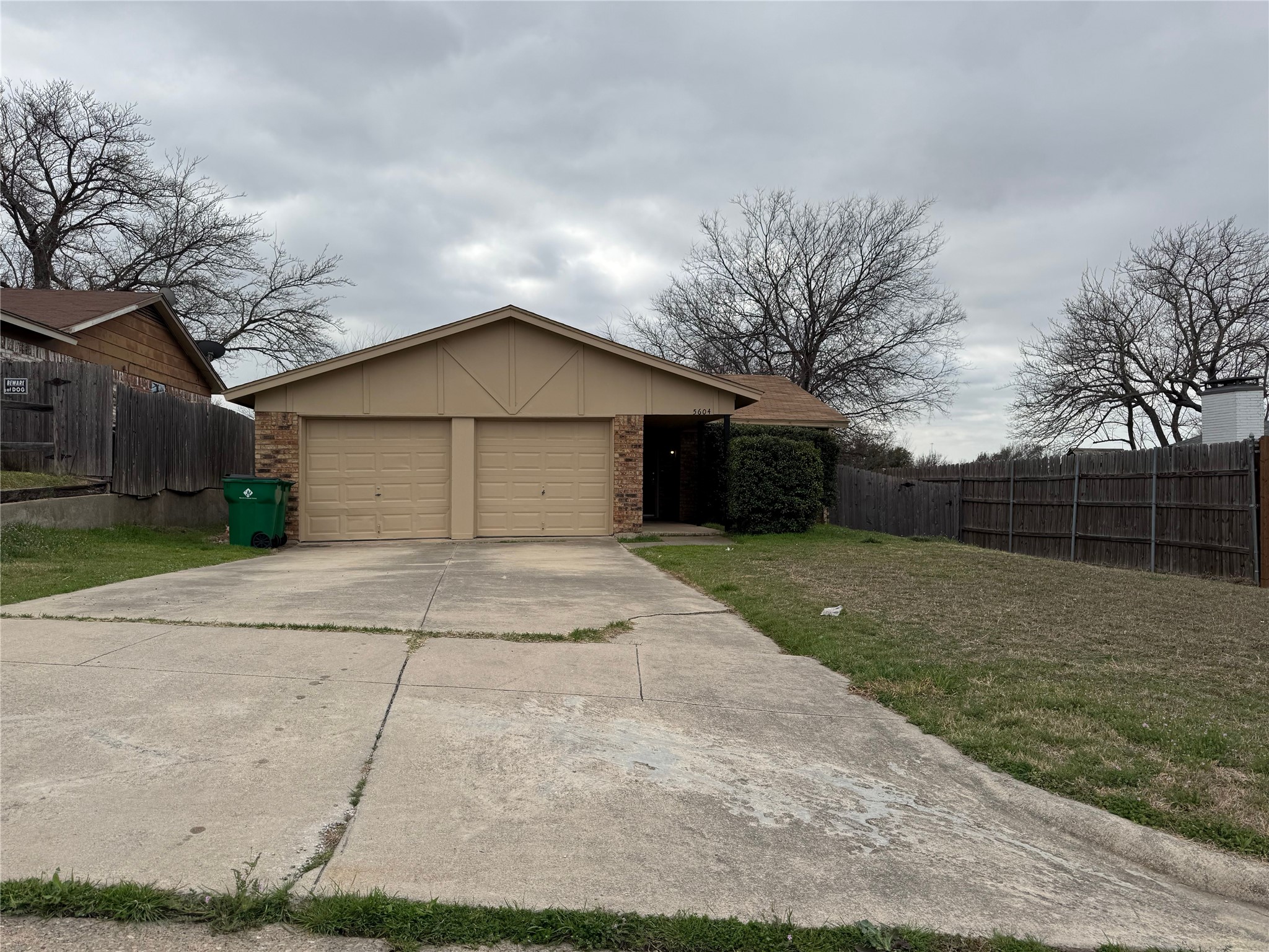 5604 Macgregor Drive Haltom City TX 76148